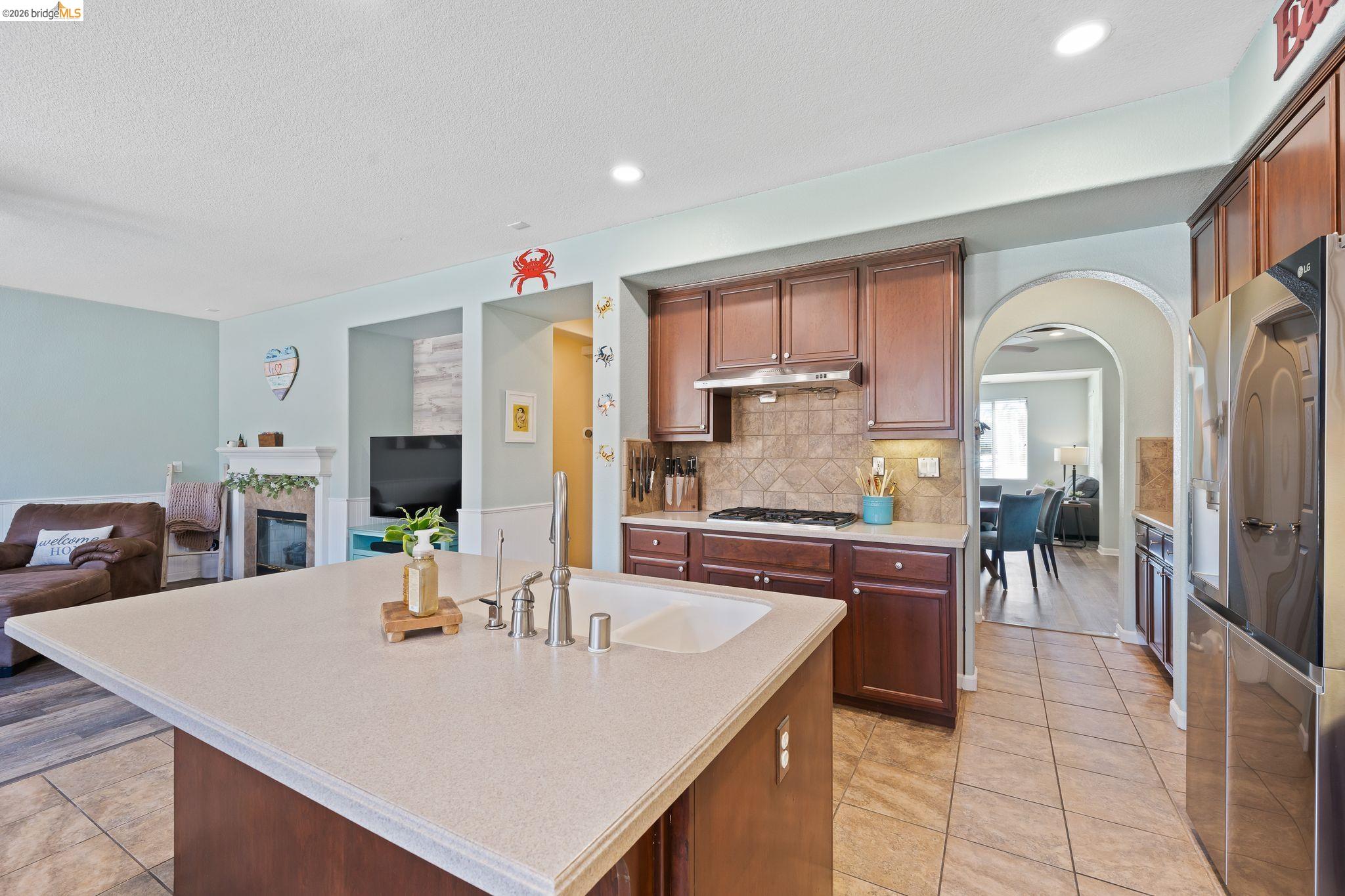 2350 Winchester Loop