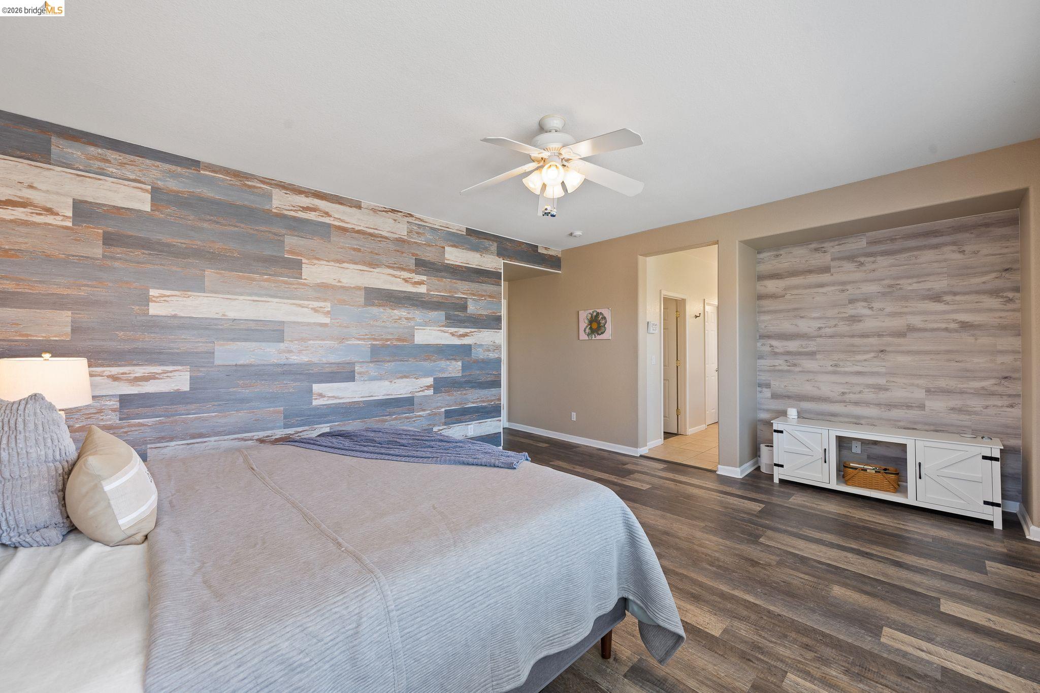 2350 Winchester Loop