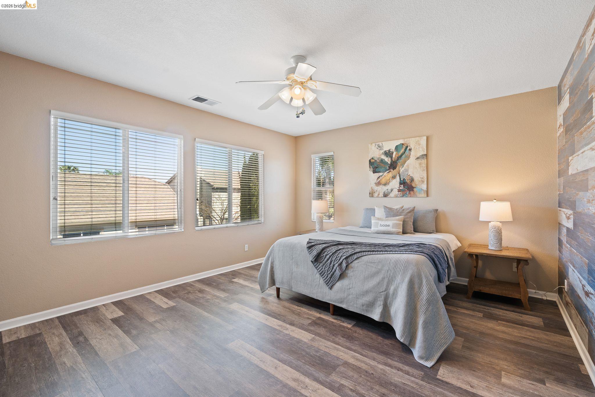 2350 Winchester Loop