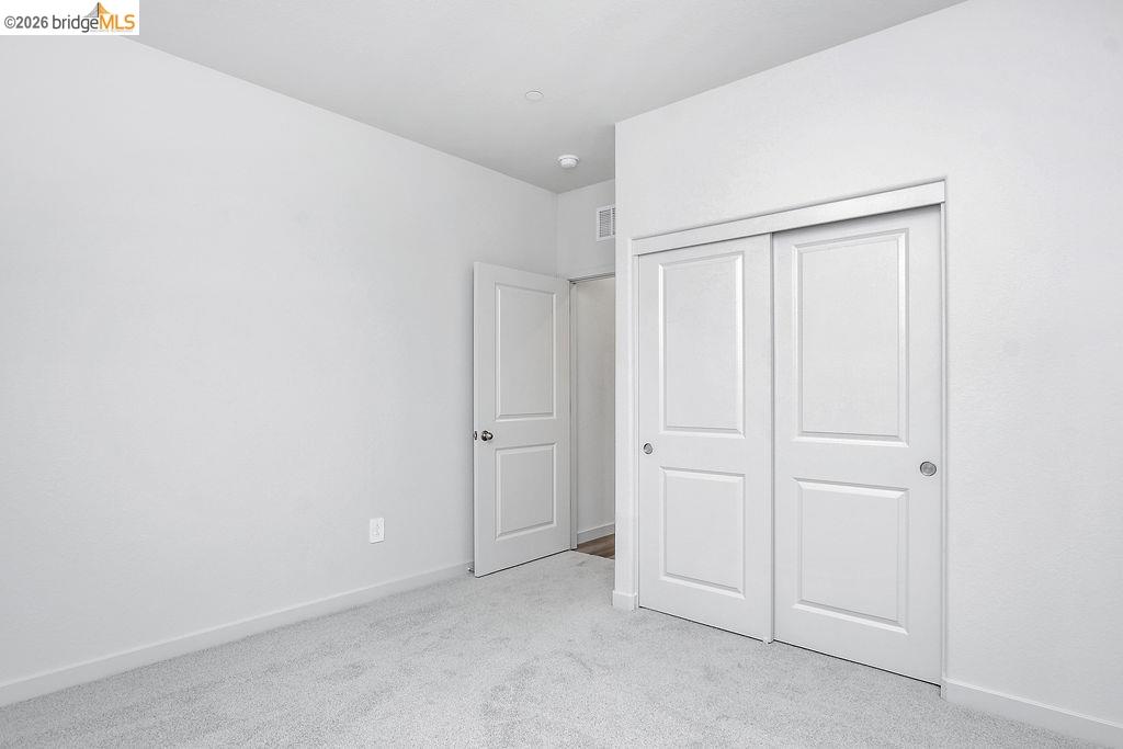 5416 Golden Eagle Street