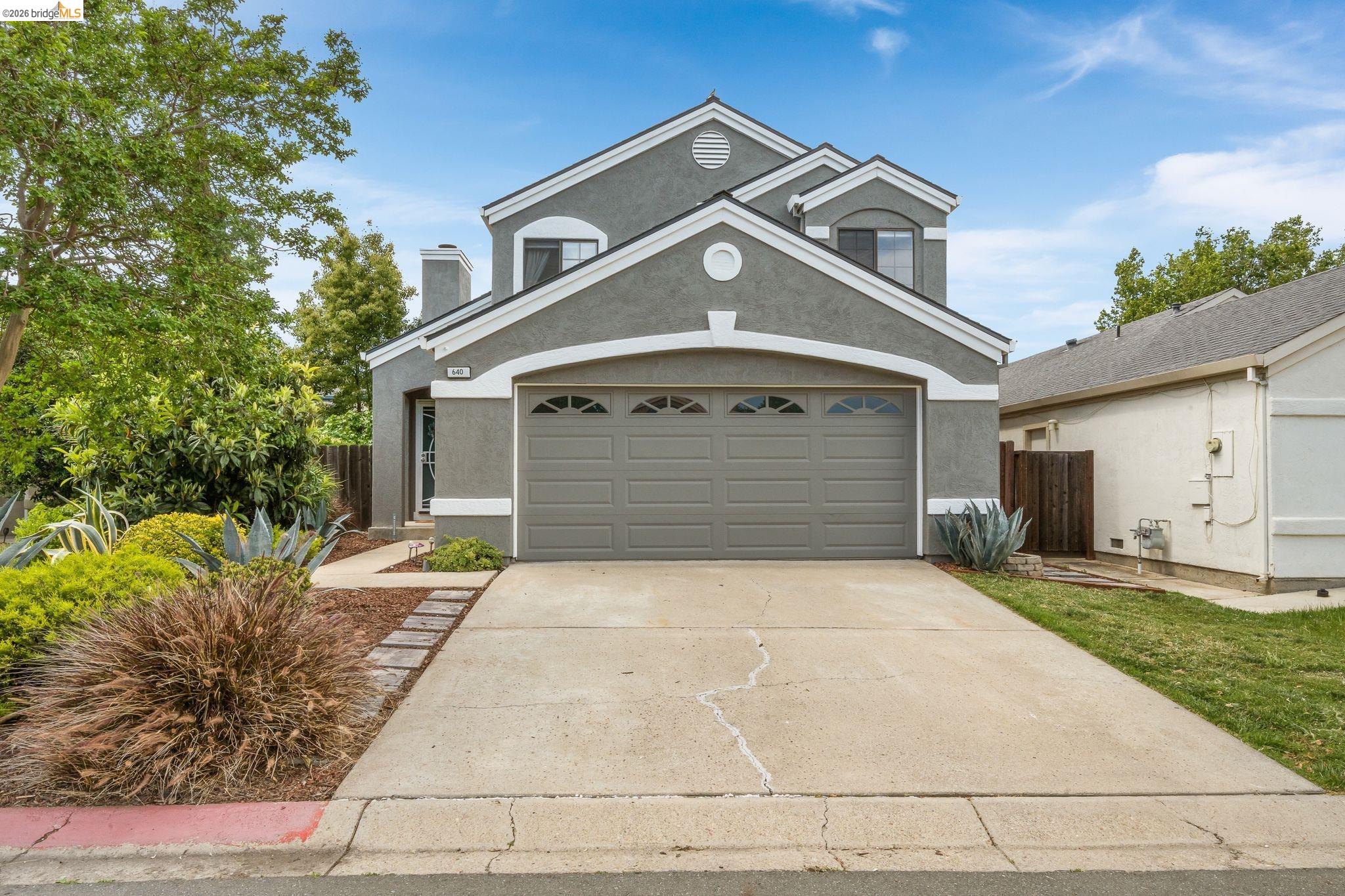 640 Mockingbird Ln