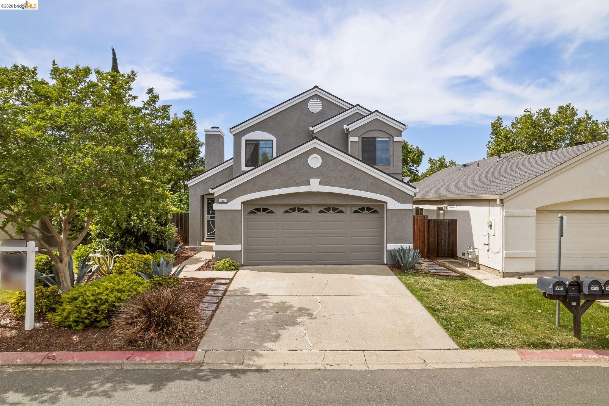 640 Mockingbird Ln