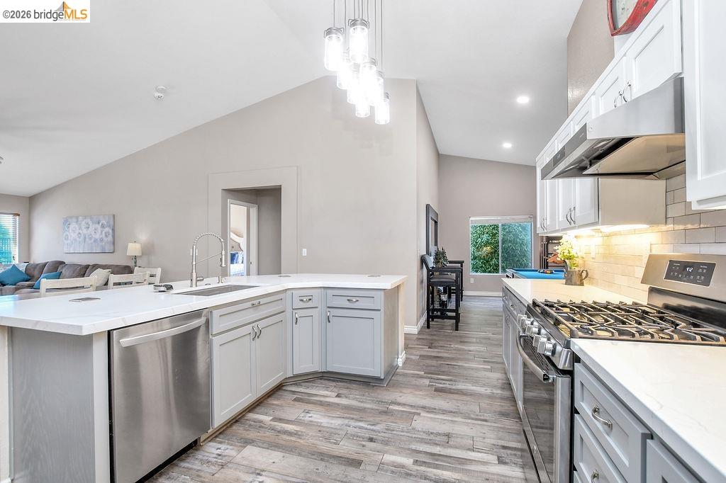1129 Prewett Ranch Dr