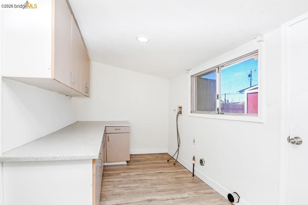 180 Hill Ave