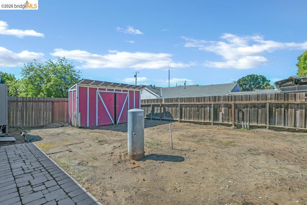 180 Hill Ave