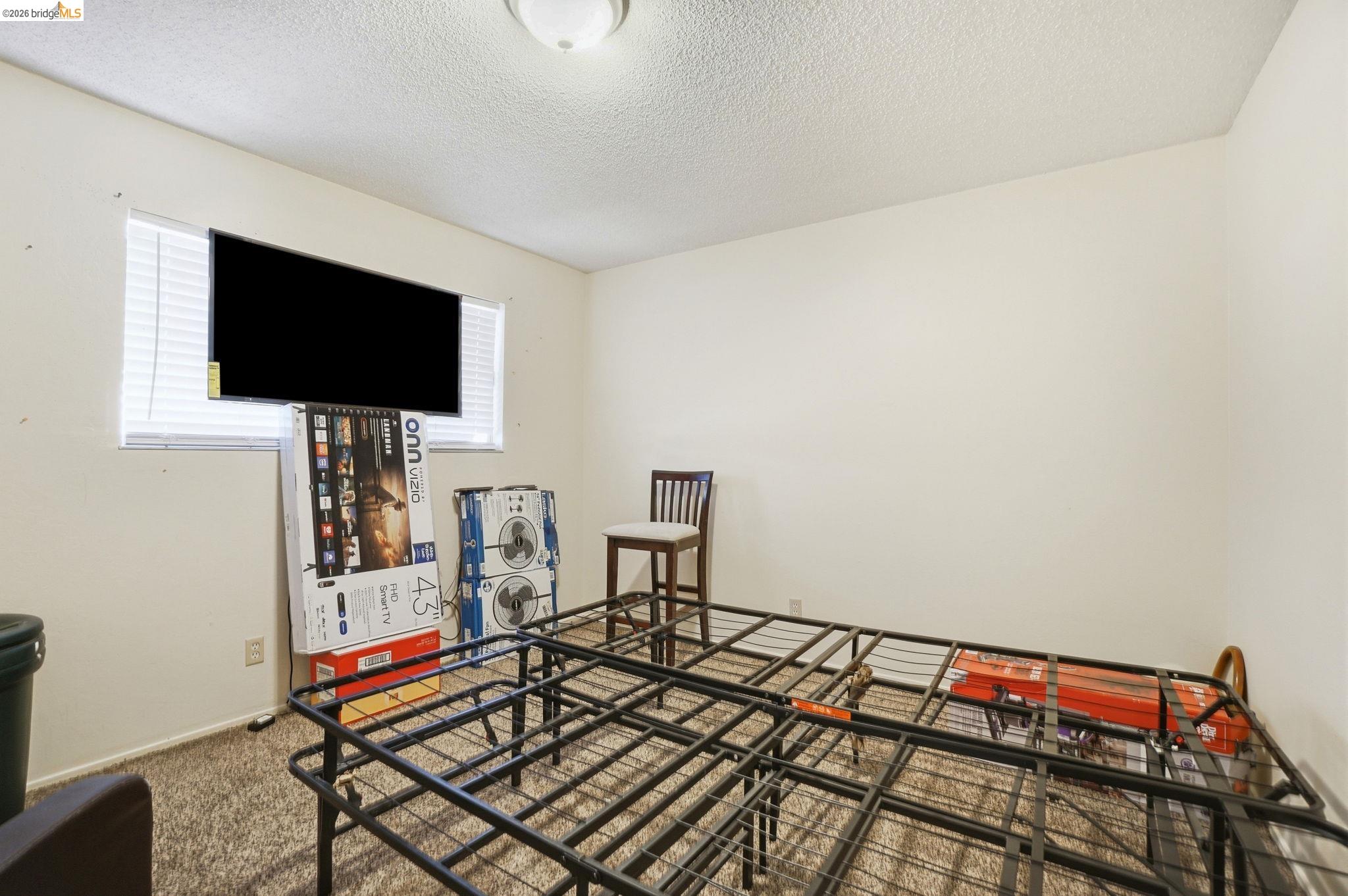 3513 Fairview