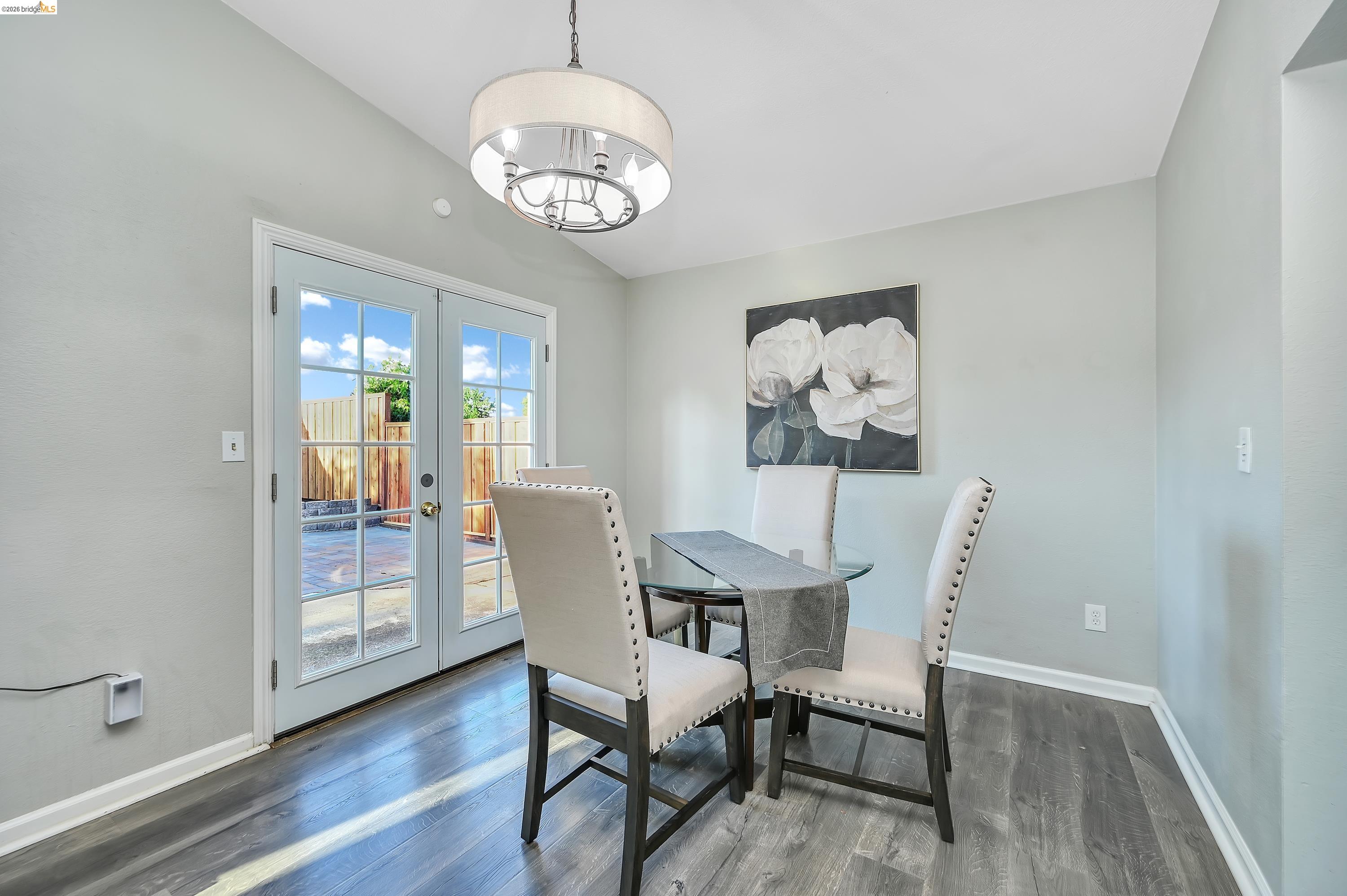 200 Spindrift Ct