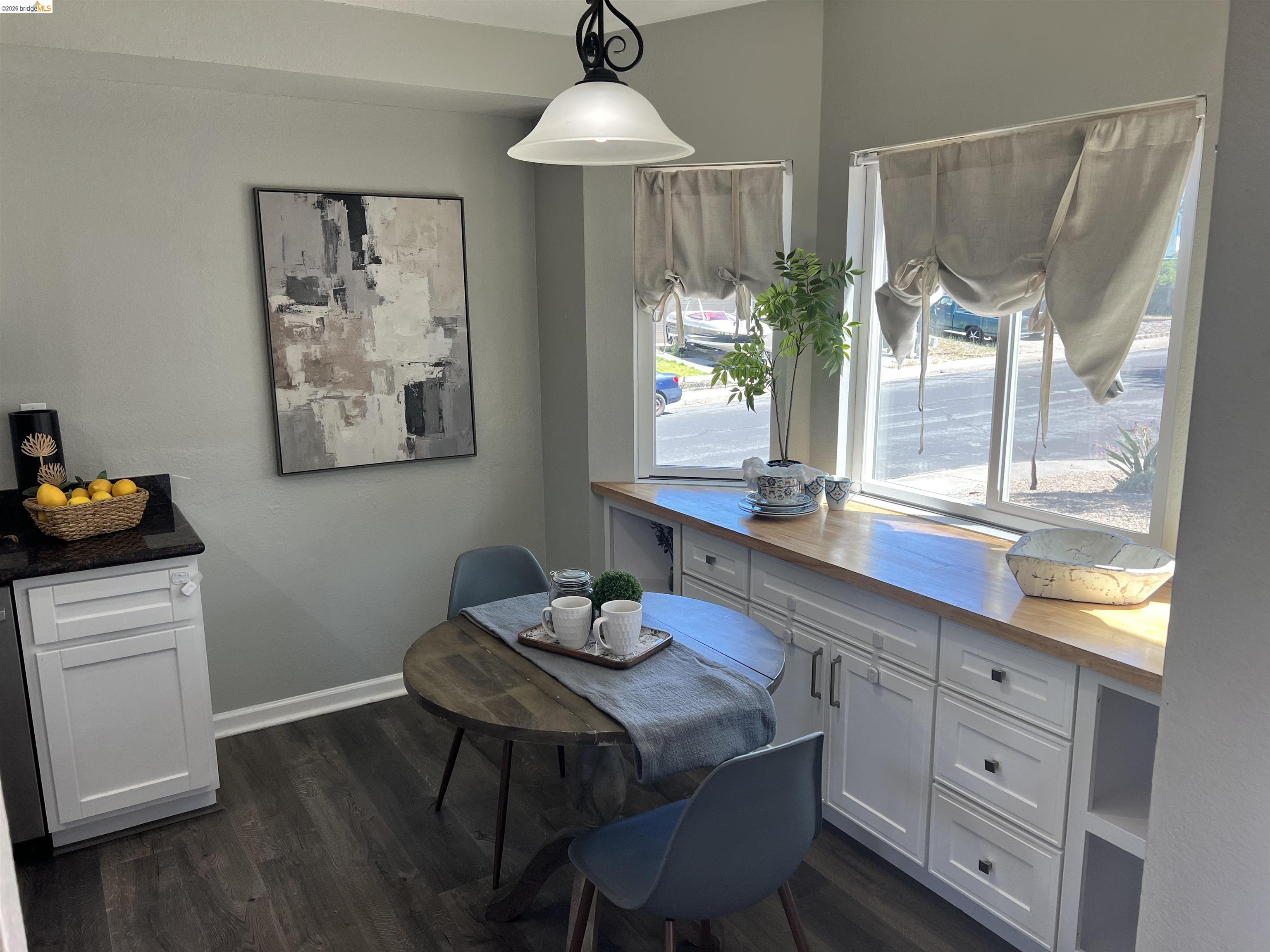 200 Spindrift Ct