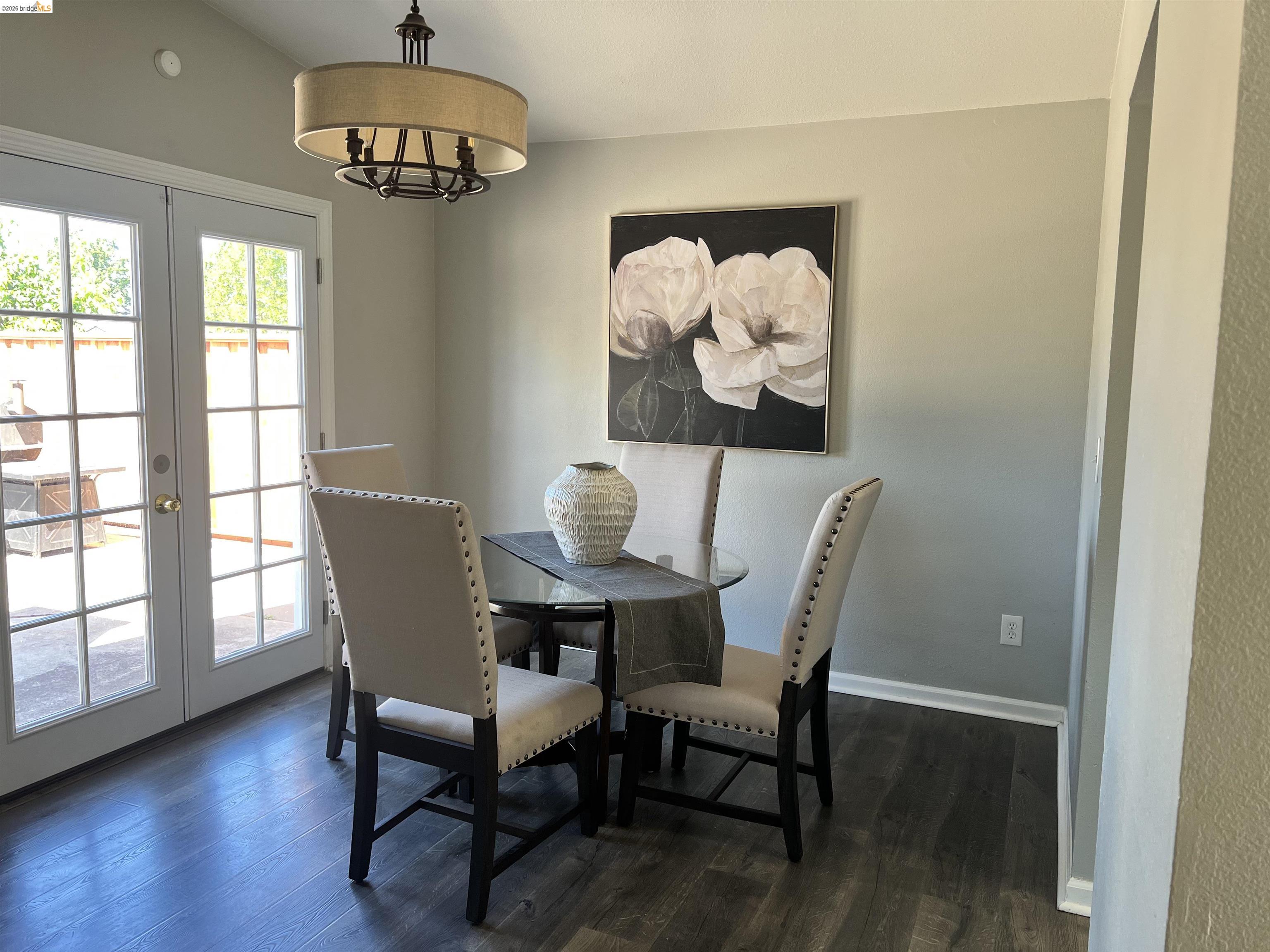 200 Spindrift Ct
