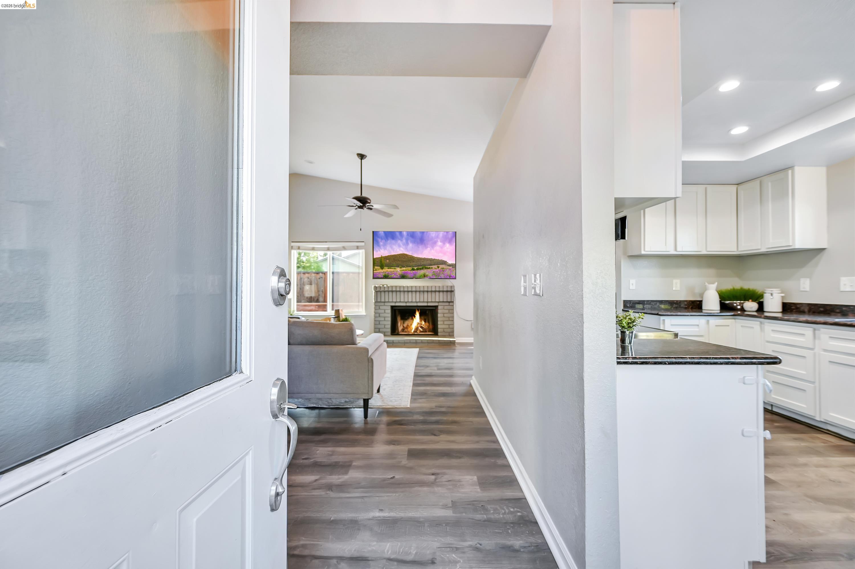200 Spindrift Ct