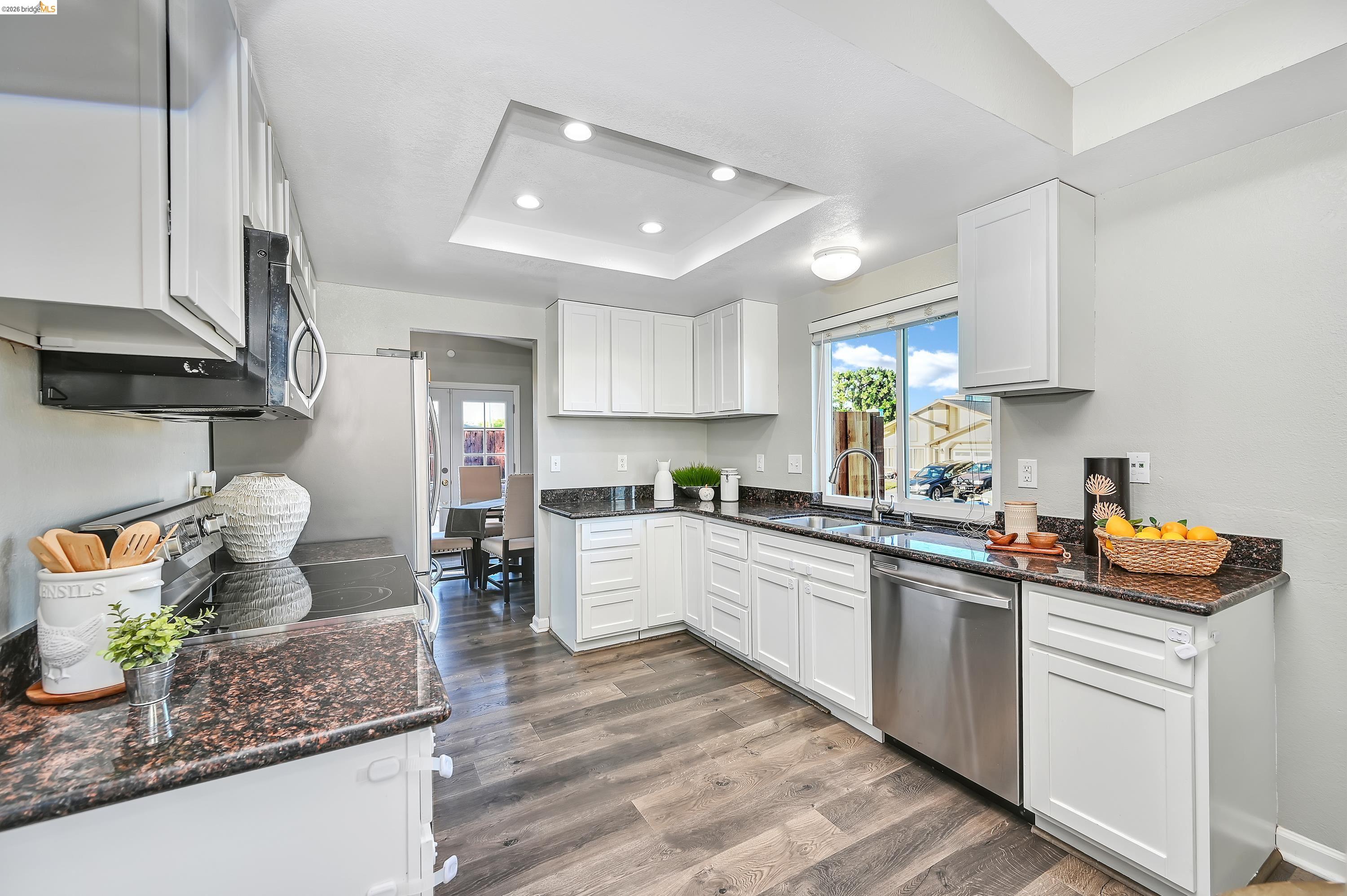 200 Spindrift Ct