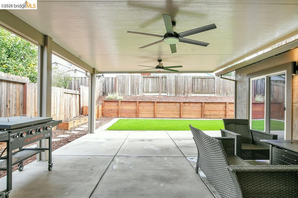 215 Spindrift Ct