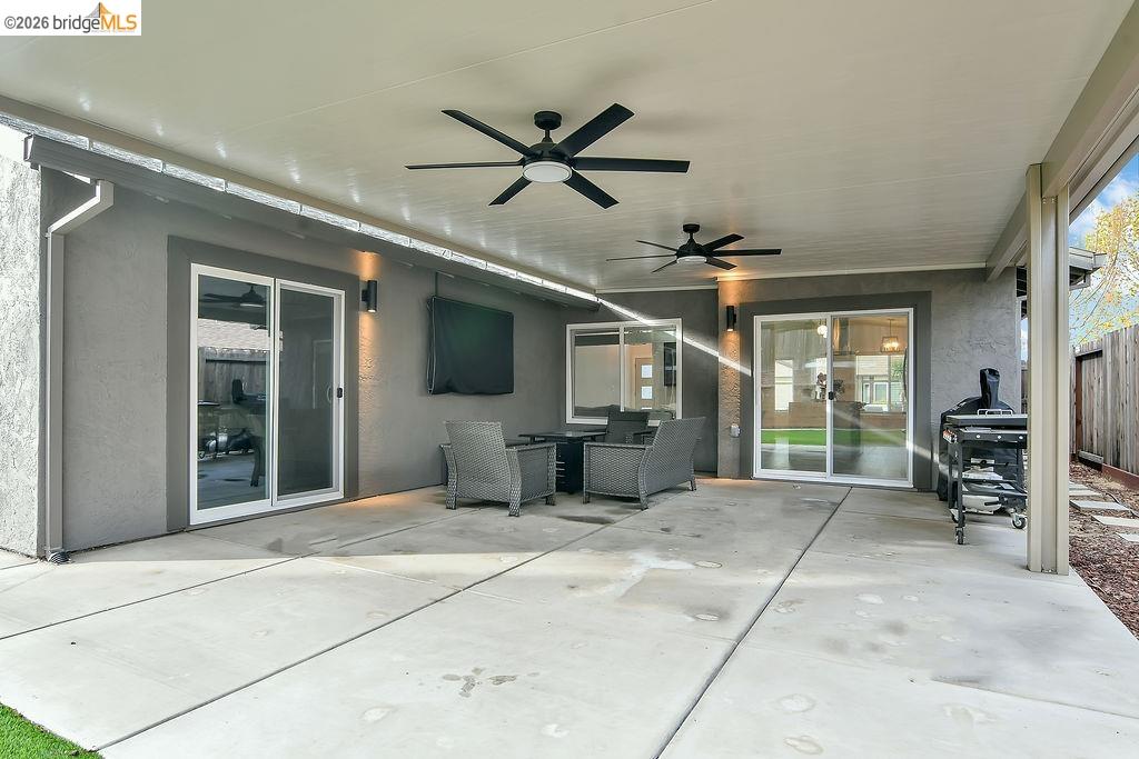 215 Spindrift Ct