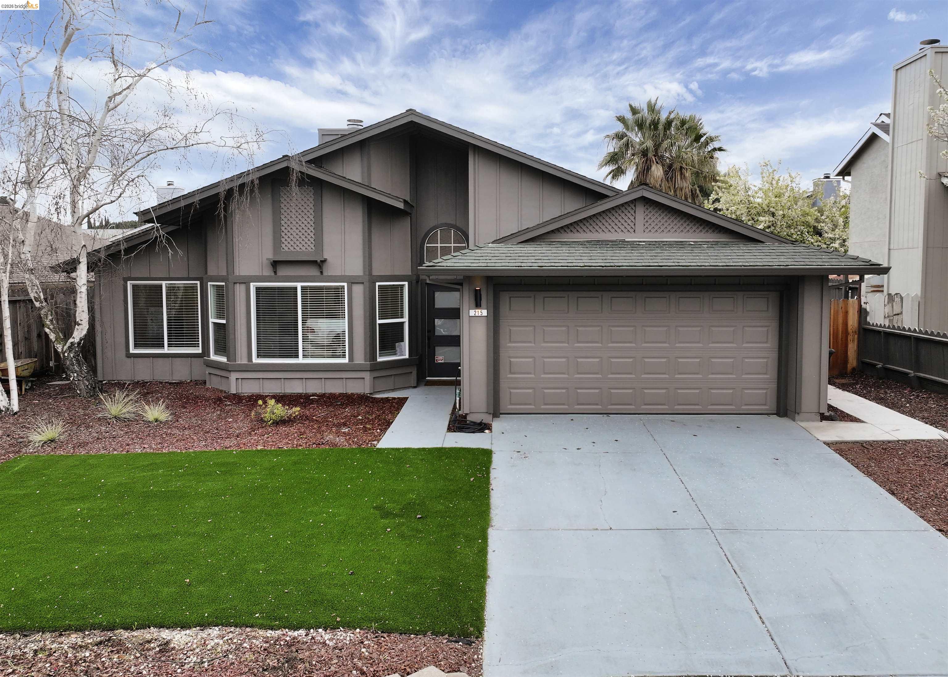 215 Spindrift Ct