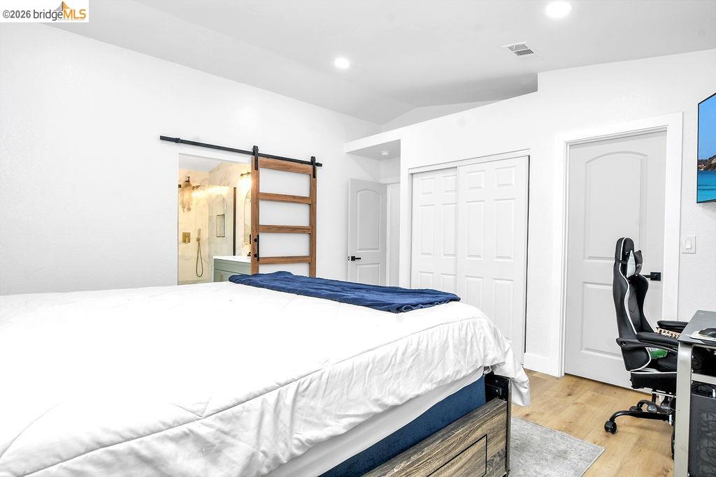 215 Spindrift Ct