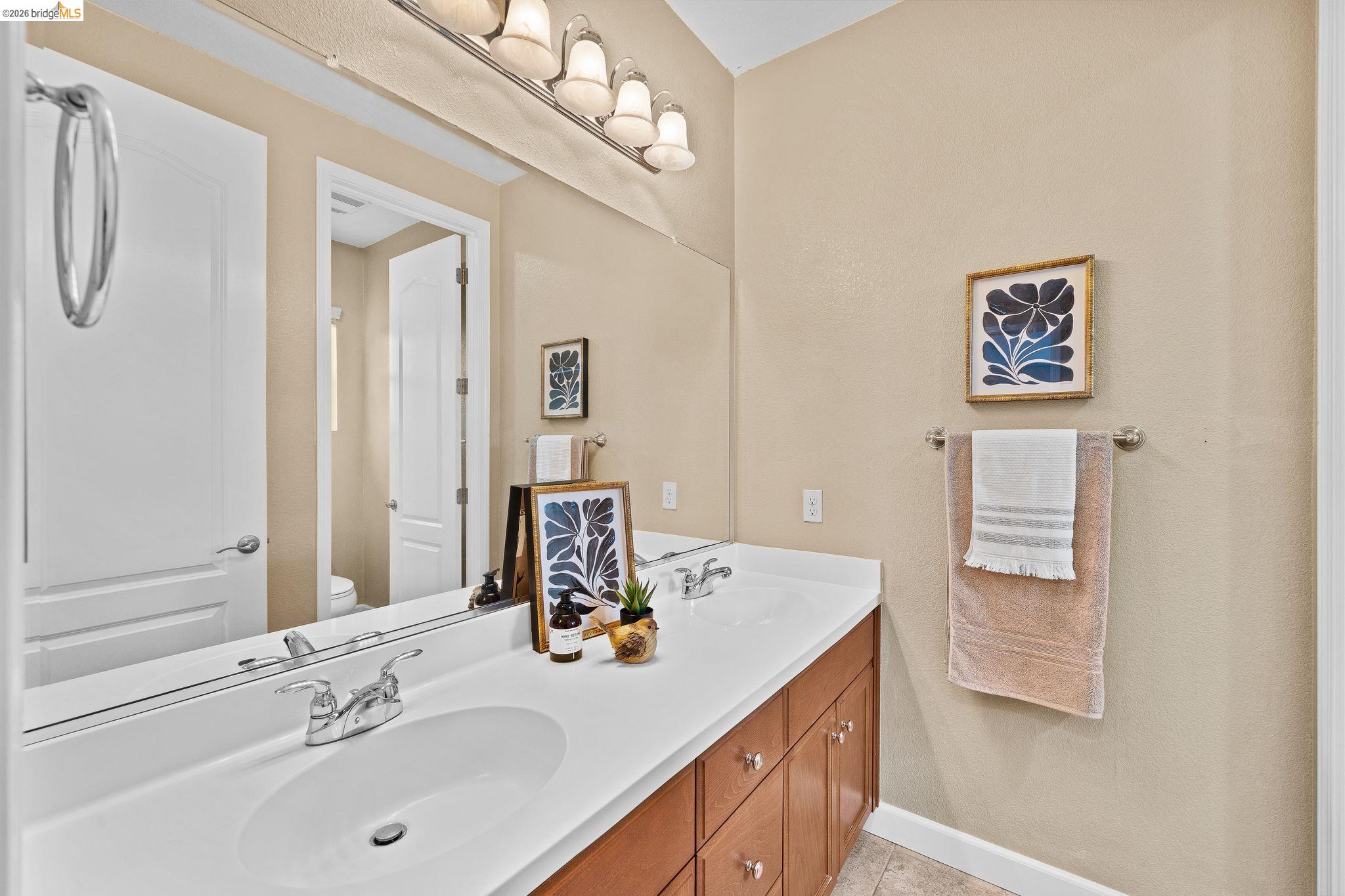 1361 Bellerose Ct