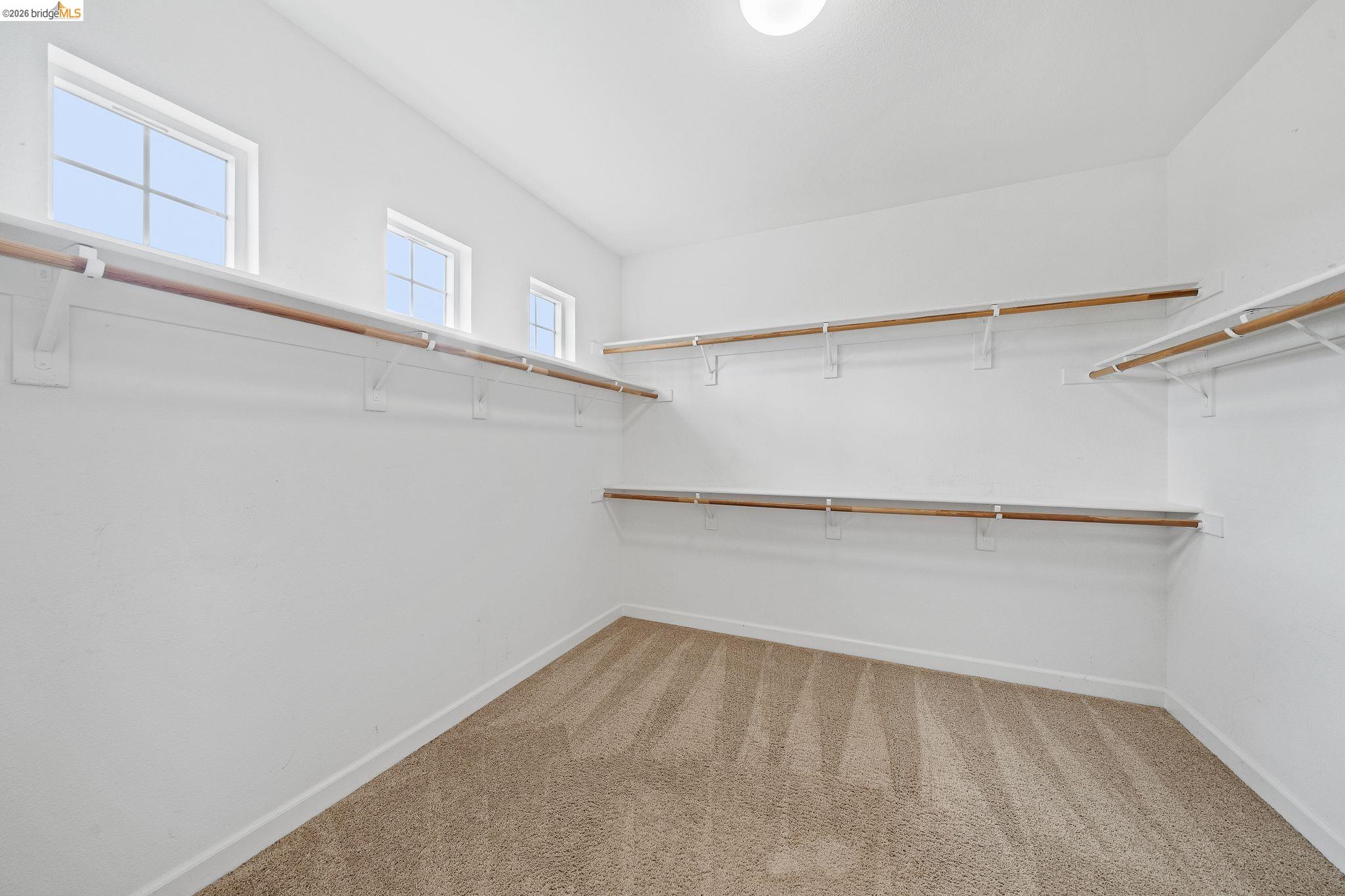 1361 Bellerose Ct