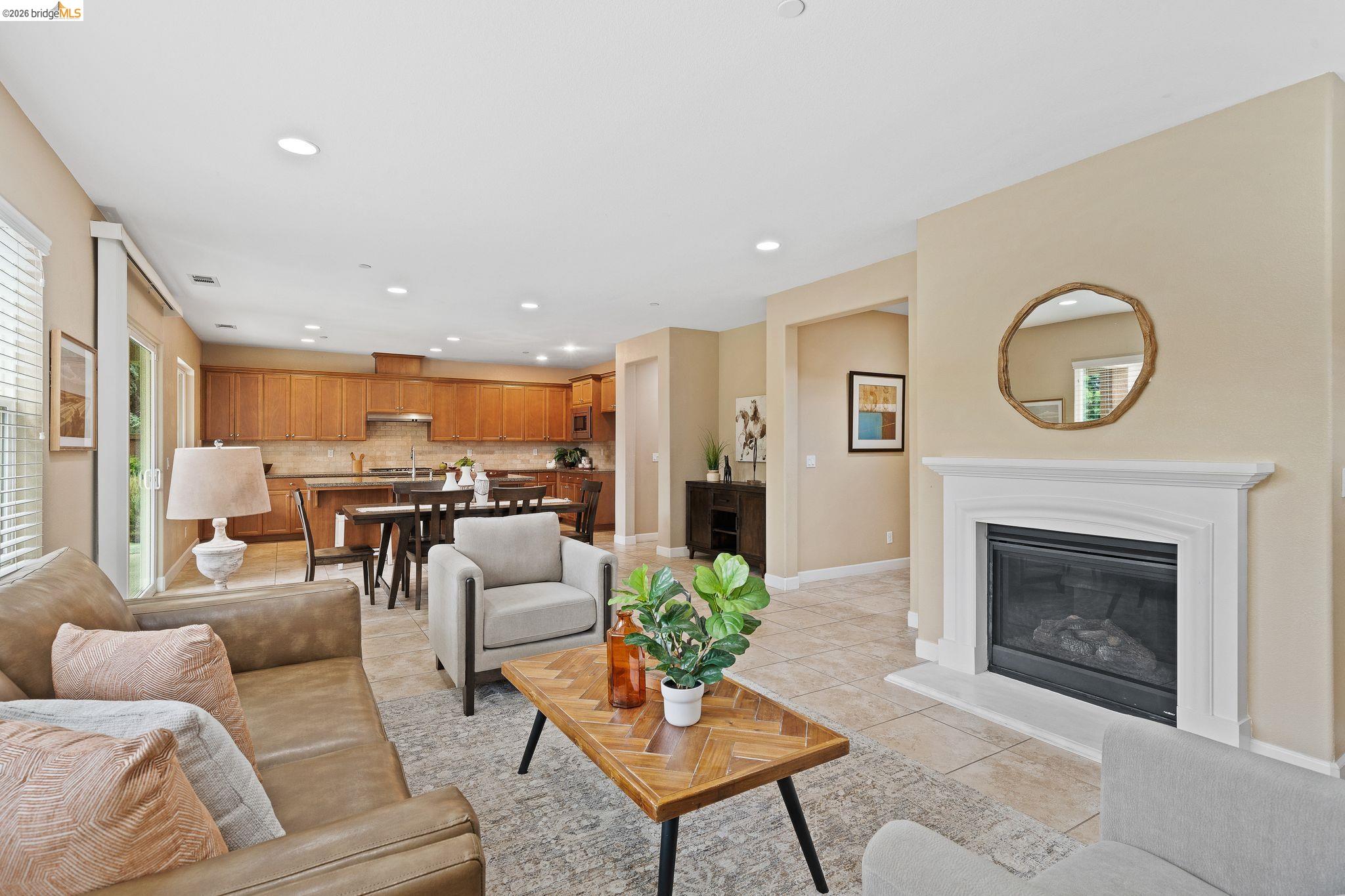 1361 Bellerose Ct