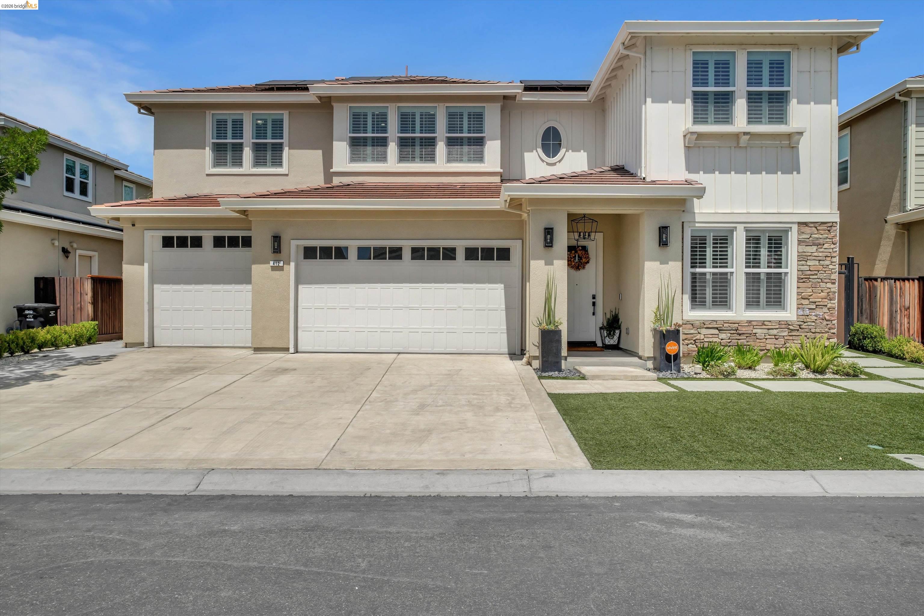 412 Lakehead Ct