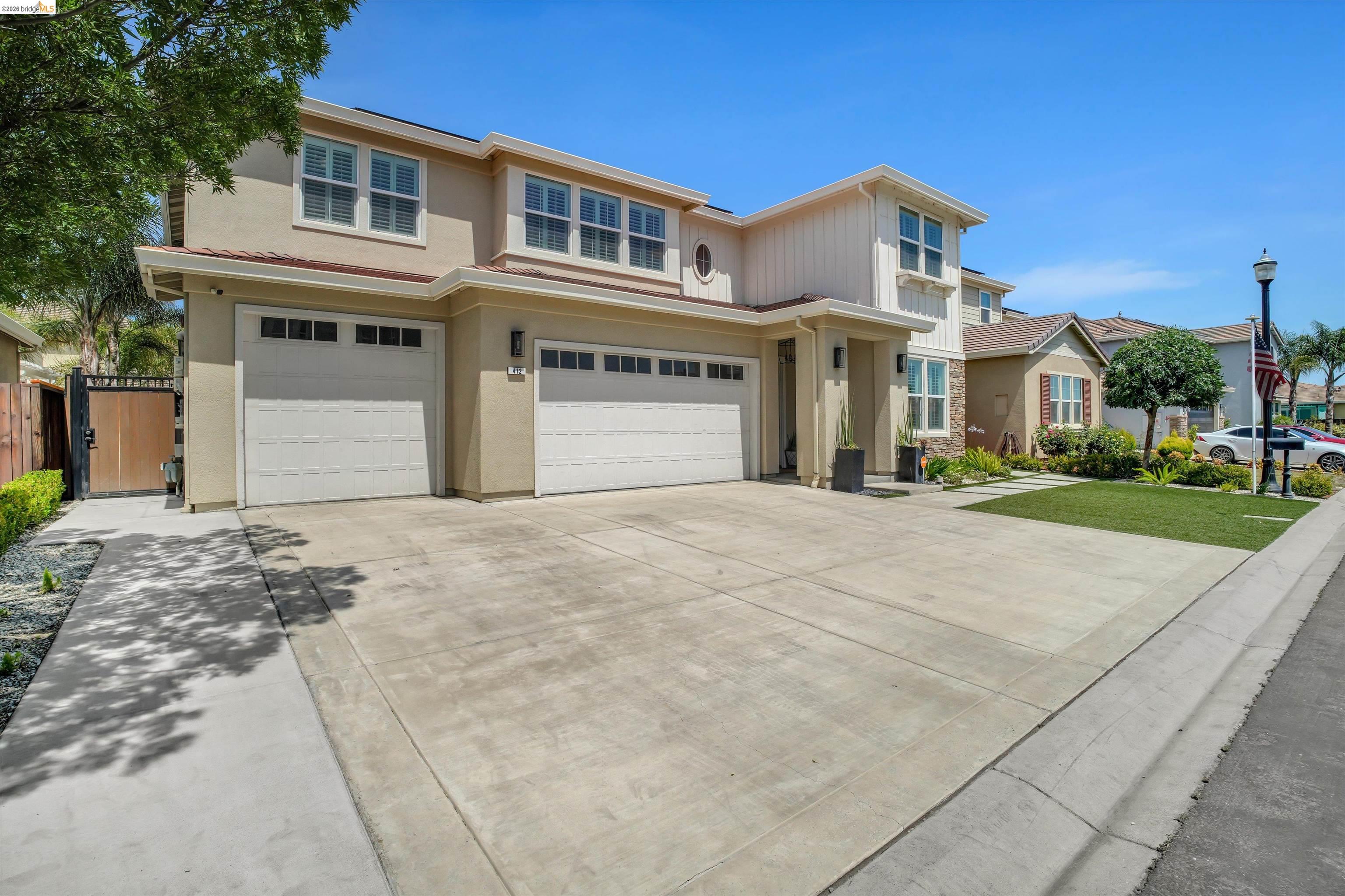 412 Lakehead Ct