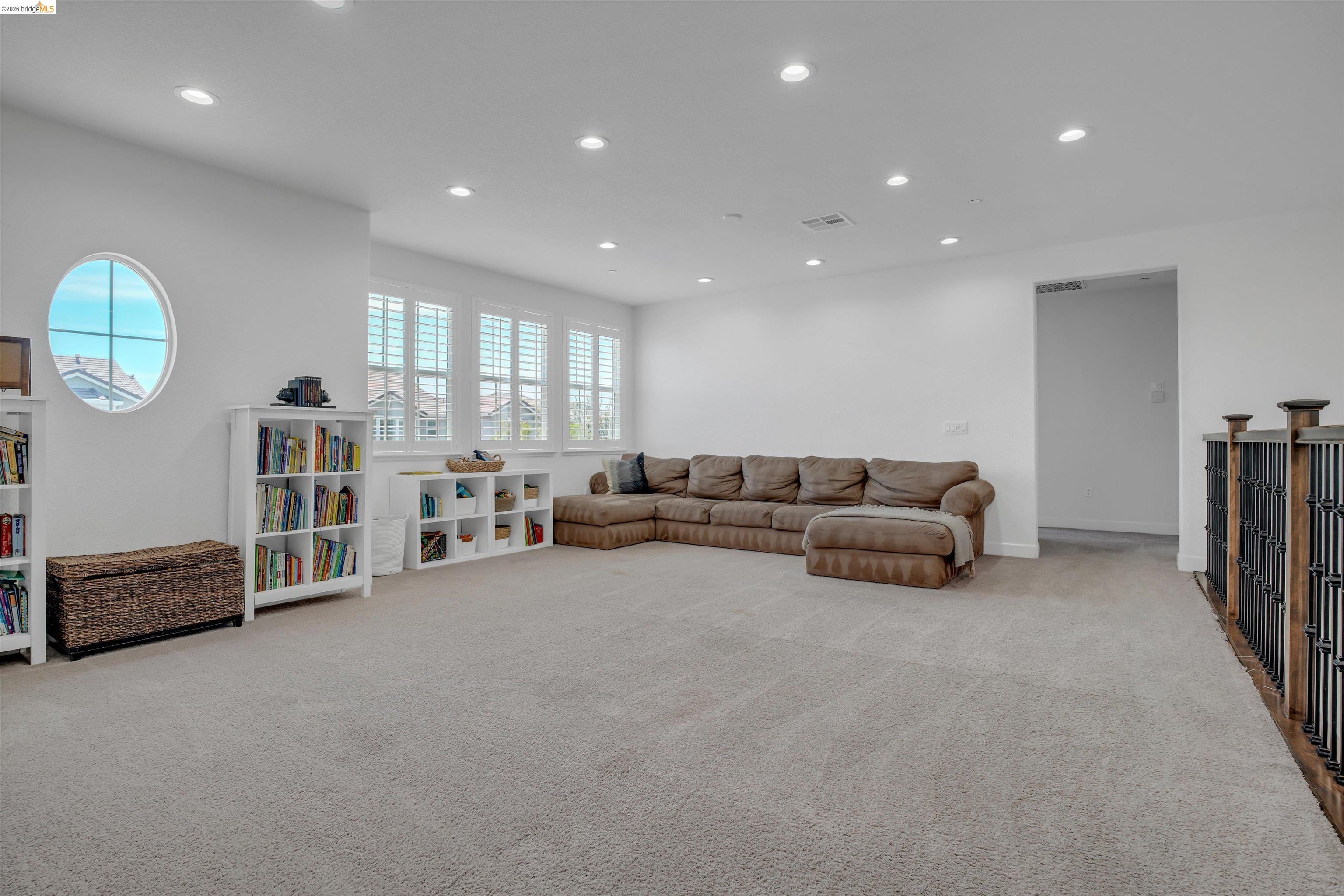 412 Lakehead Ct