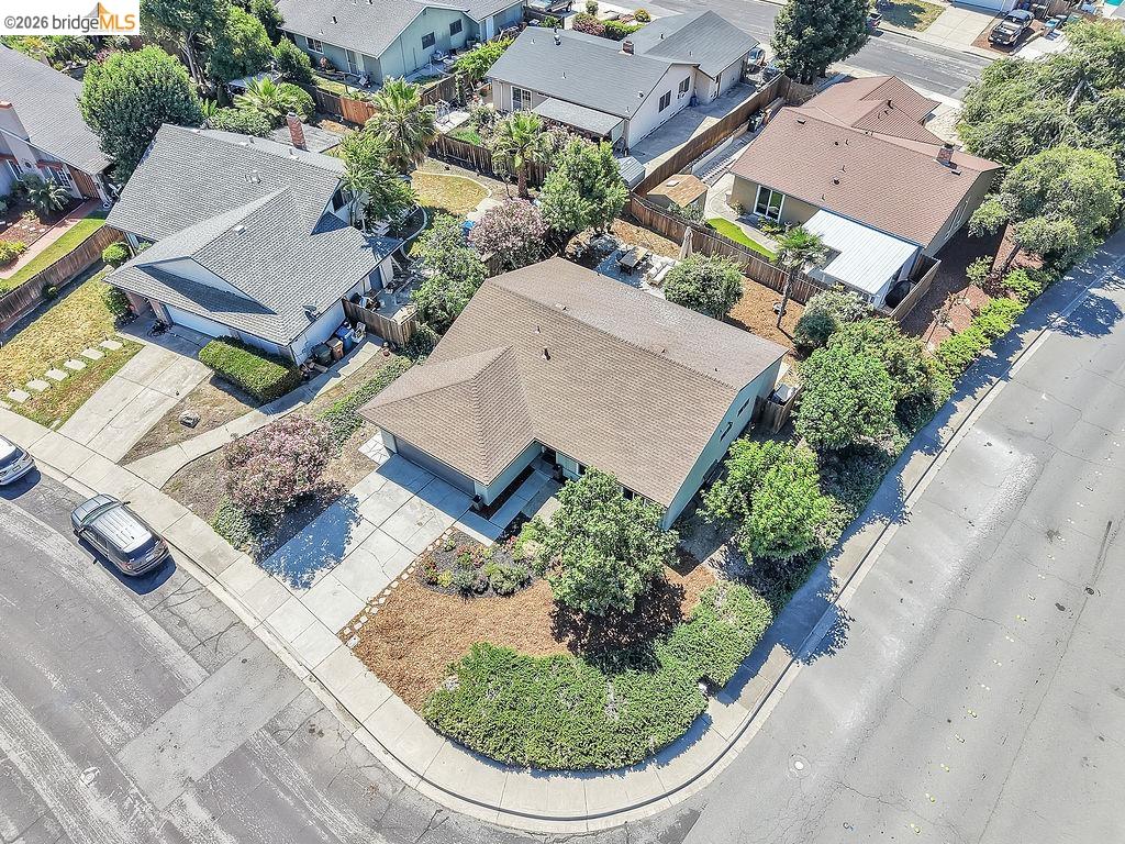 1100 Ames Ct