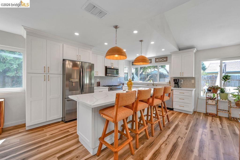 1100 Ames Ct