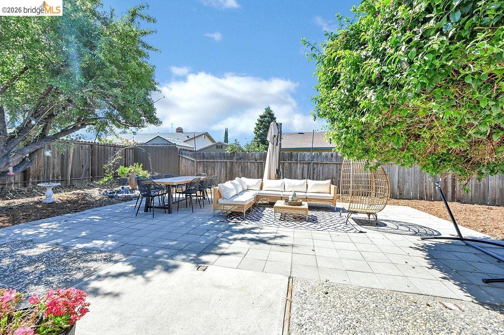 1100 Ames Ct