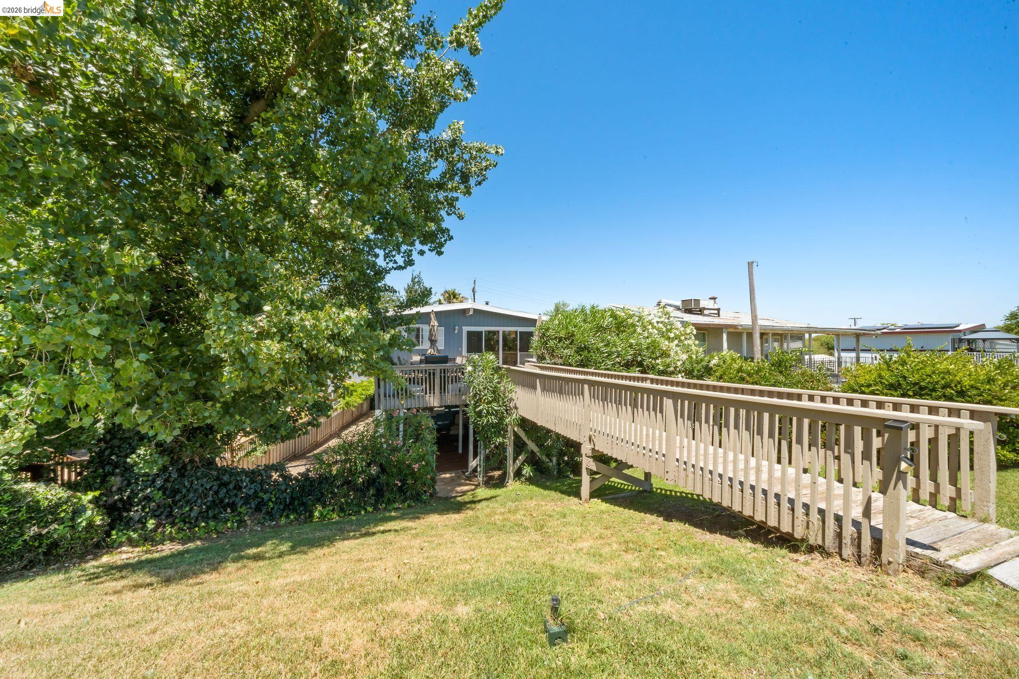 1704 Taylor Rd
