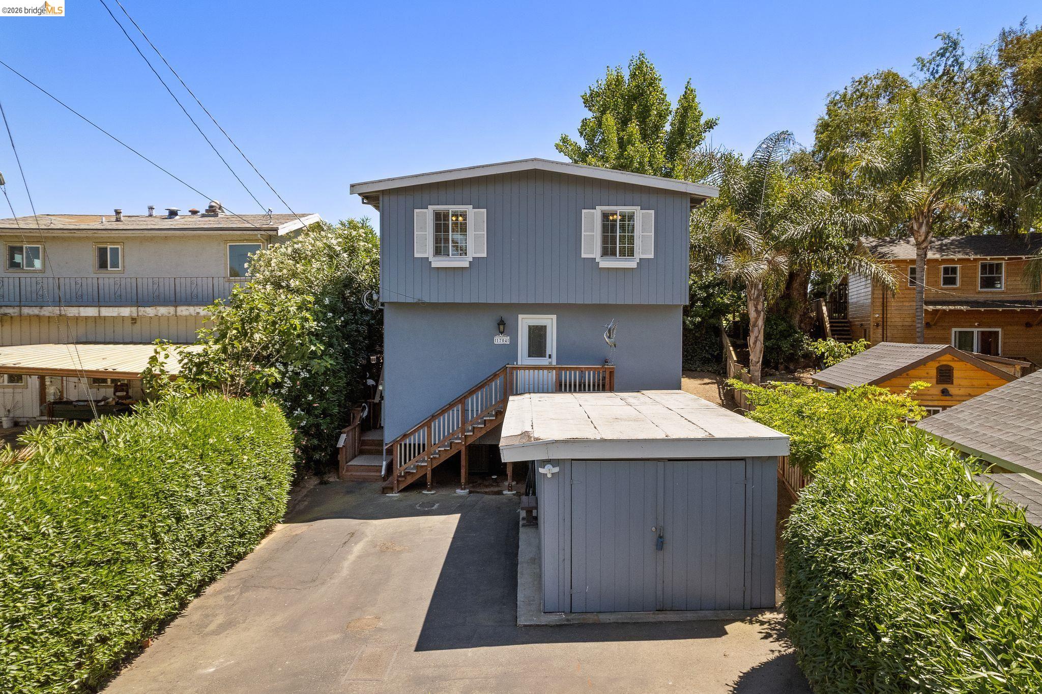 1704 Taylor Rd