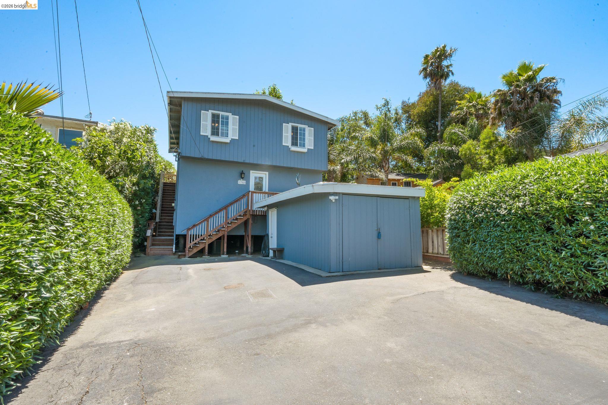 1704 Taylor Rd