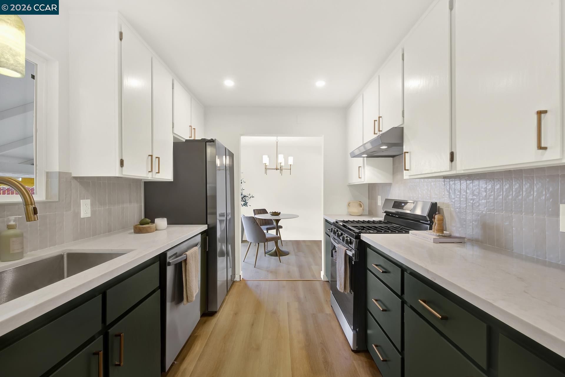 141 Anderson St