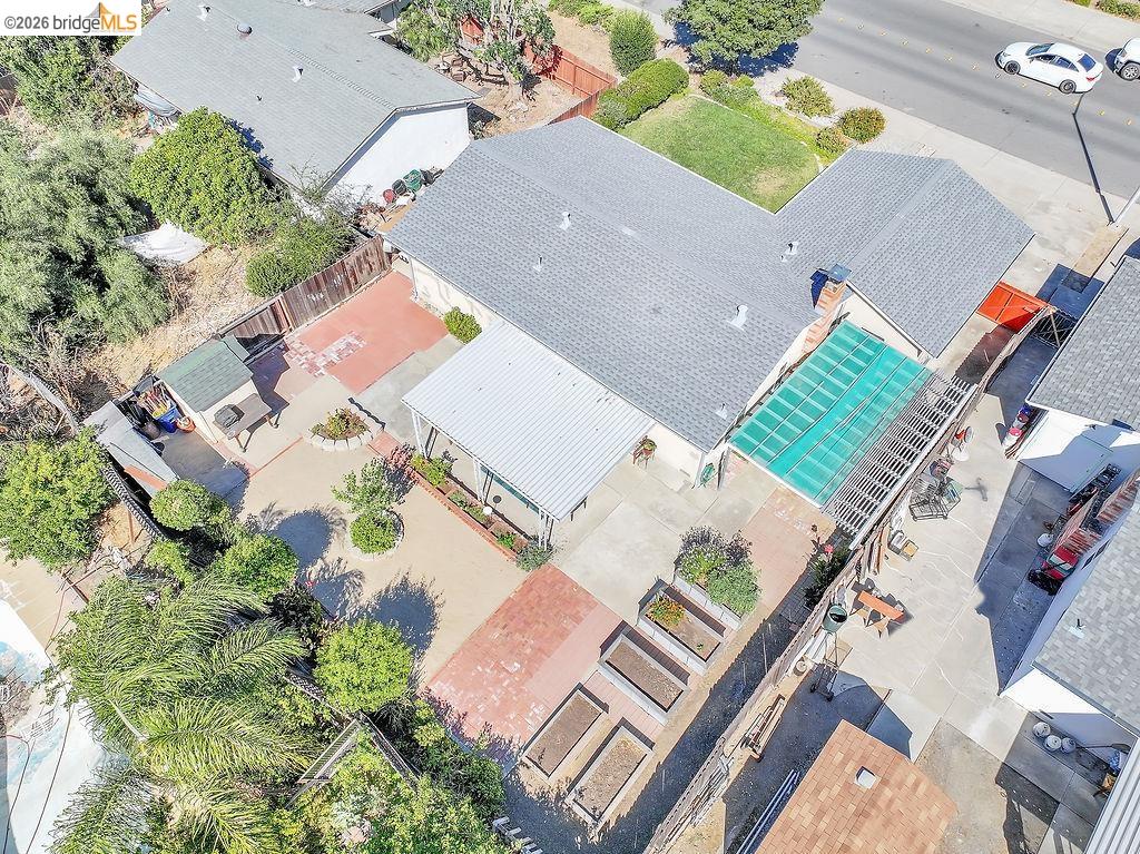 1108 Putnam St