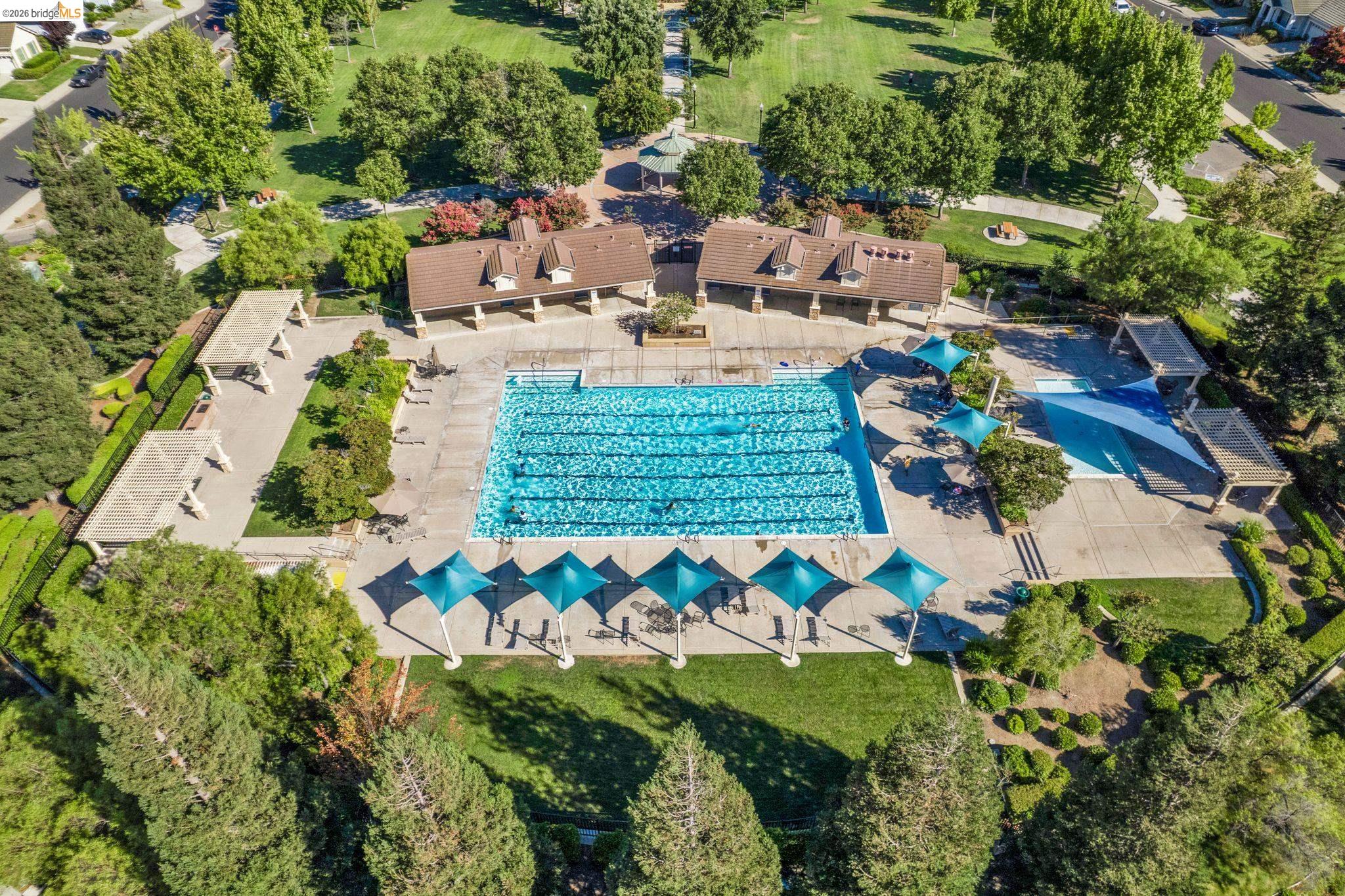 1436 Charisma Way