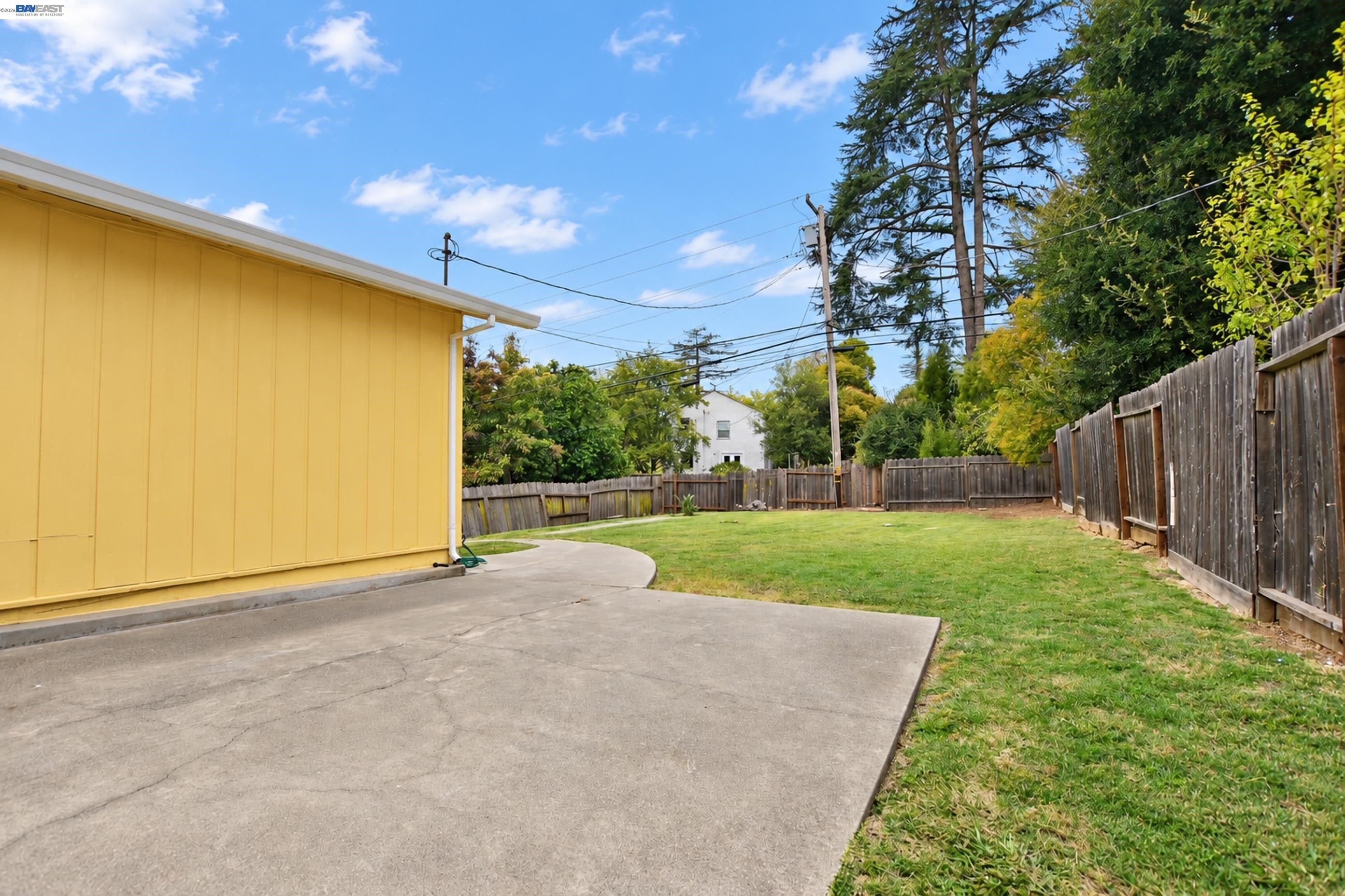 233 Fairmont Ave