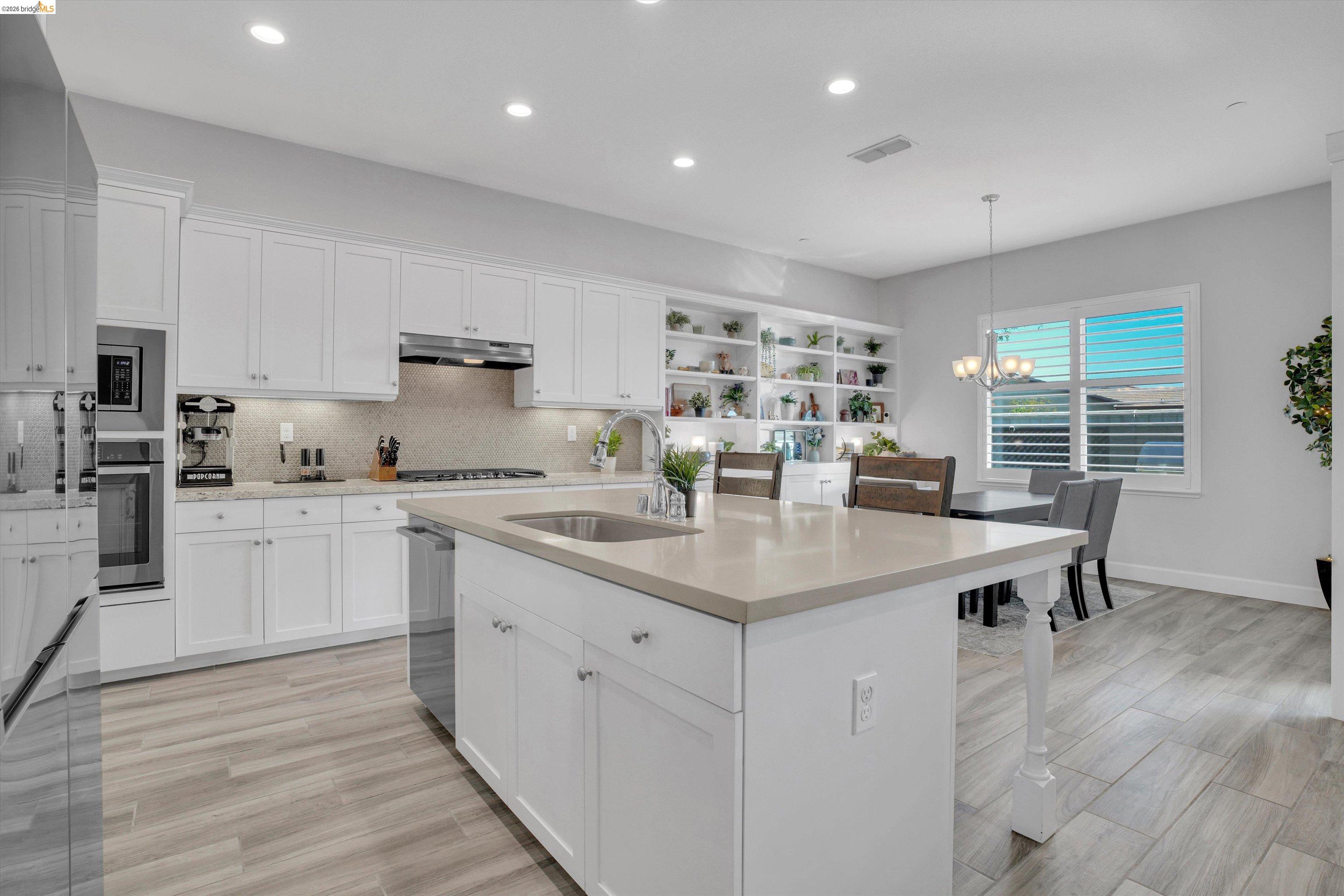 7364 Bay Harbor Way