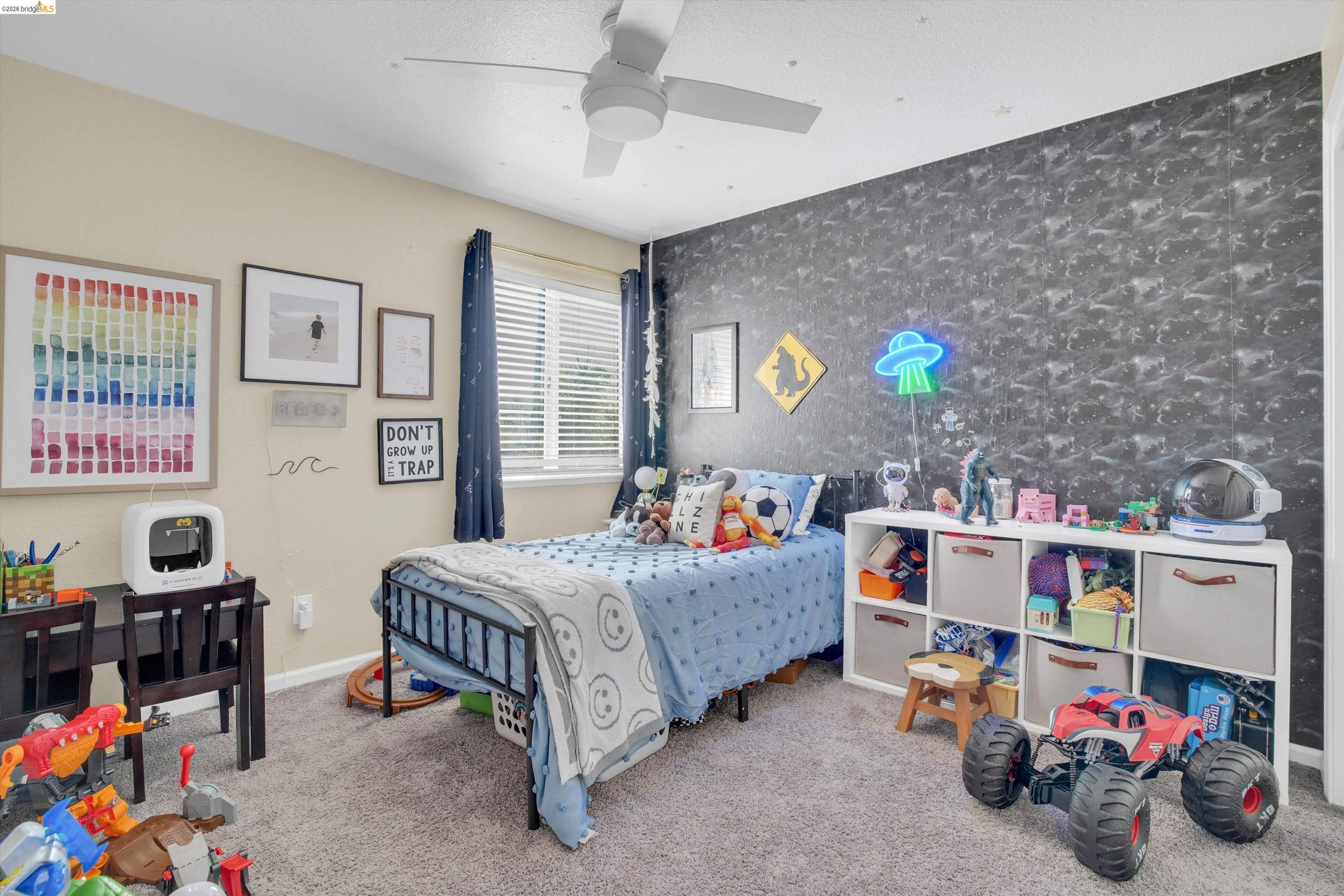 2331 Newport Pl
