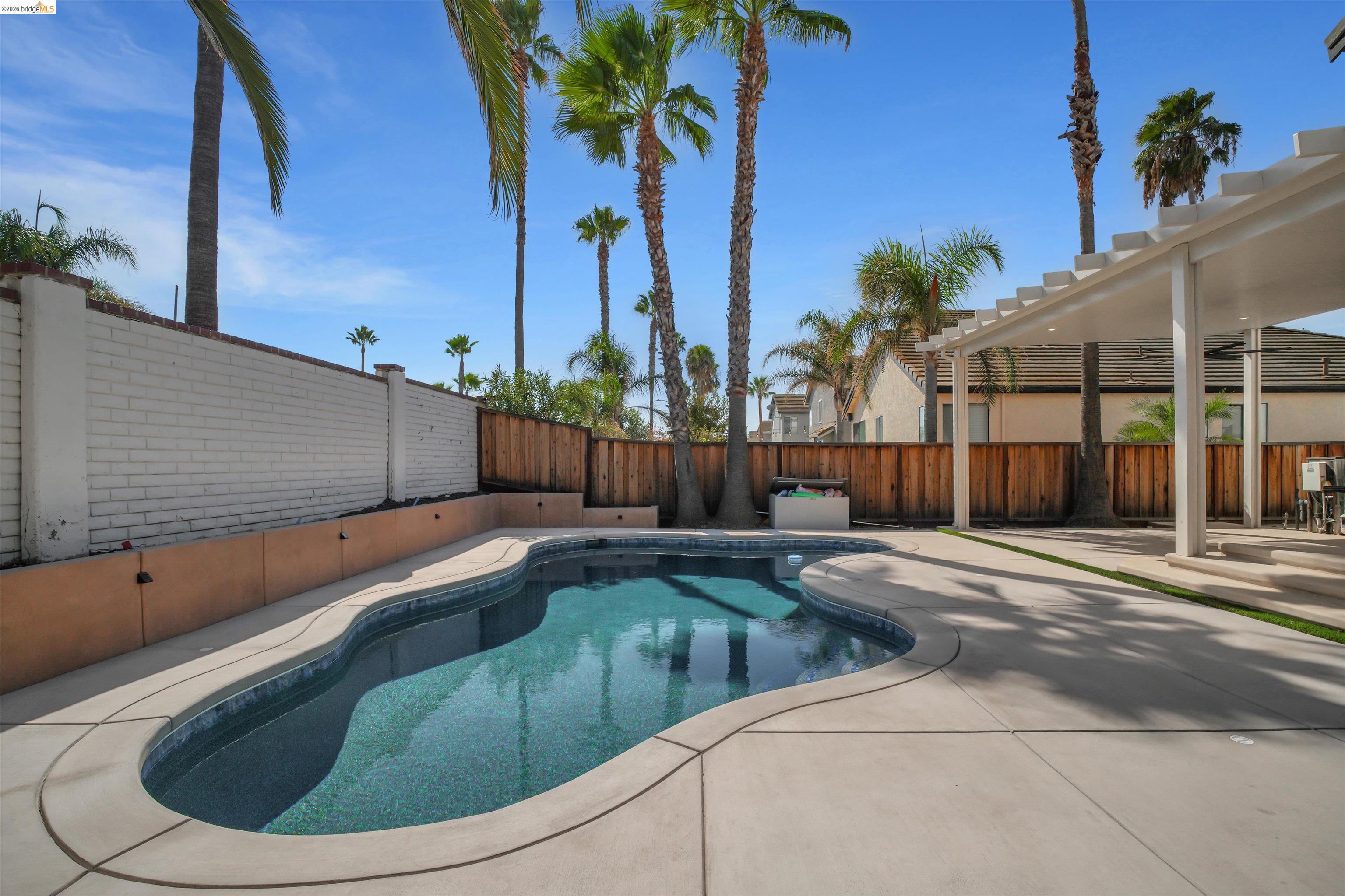 2331 Newport Pl