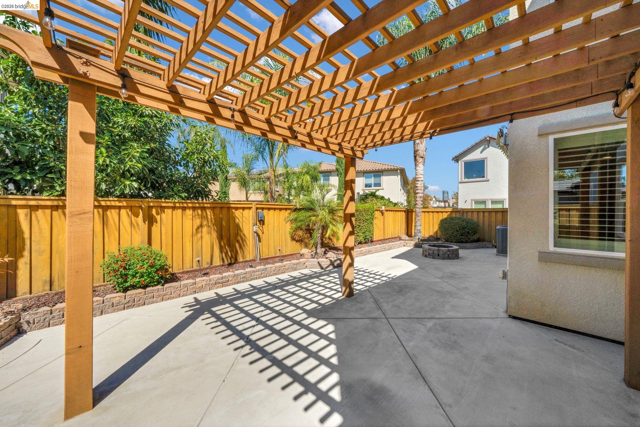485 Trianda Way