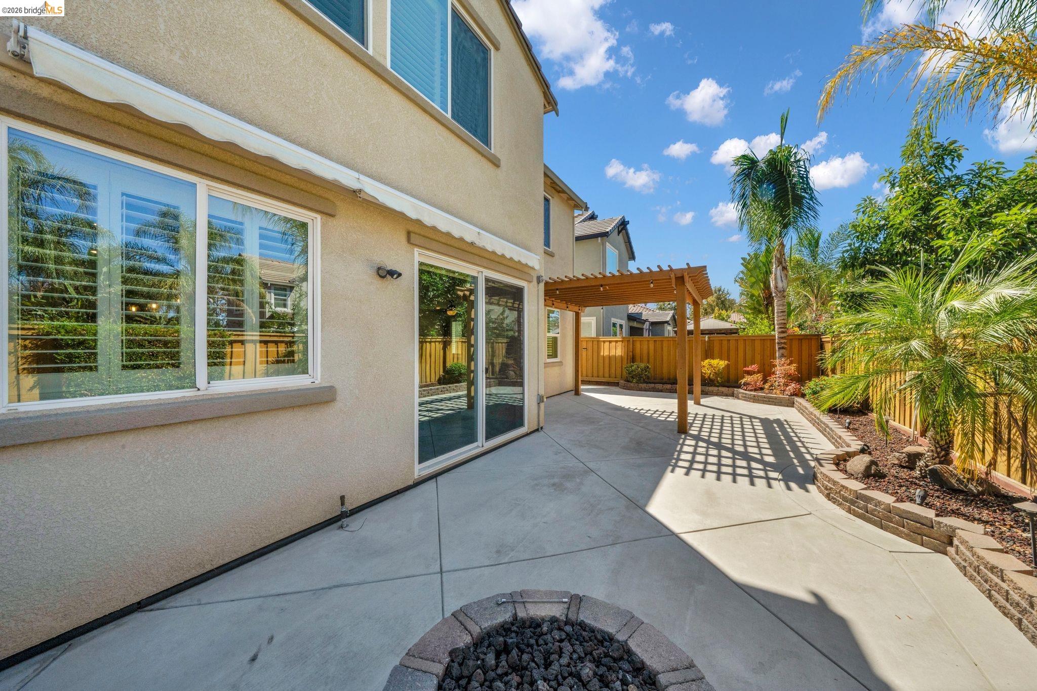 485 Trianda Way