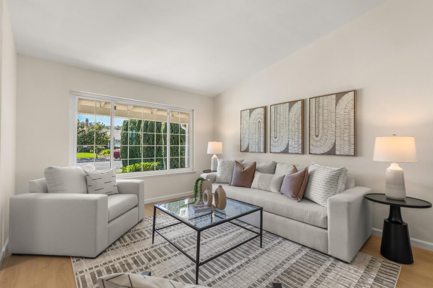 5830 Cadiz Drive