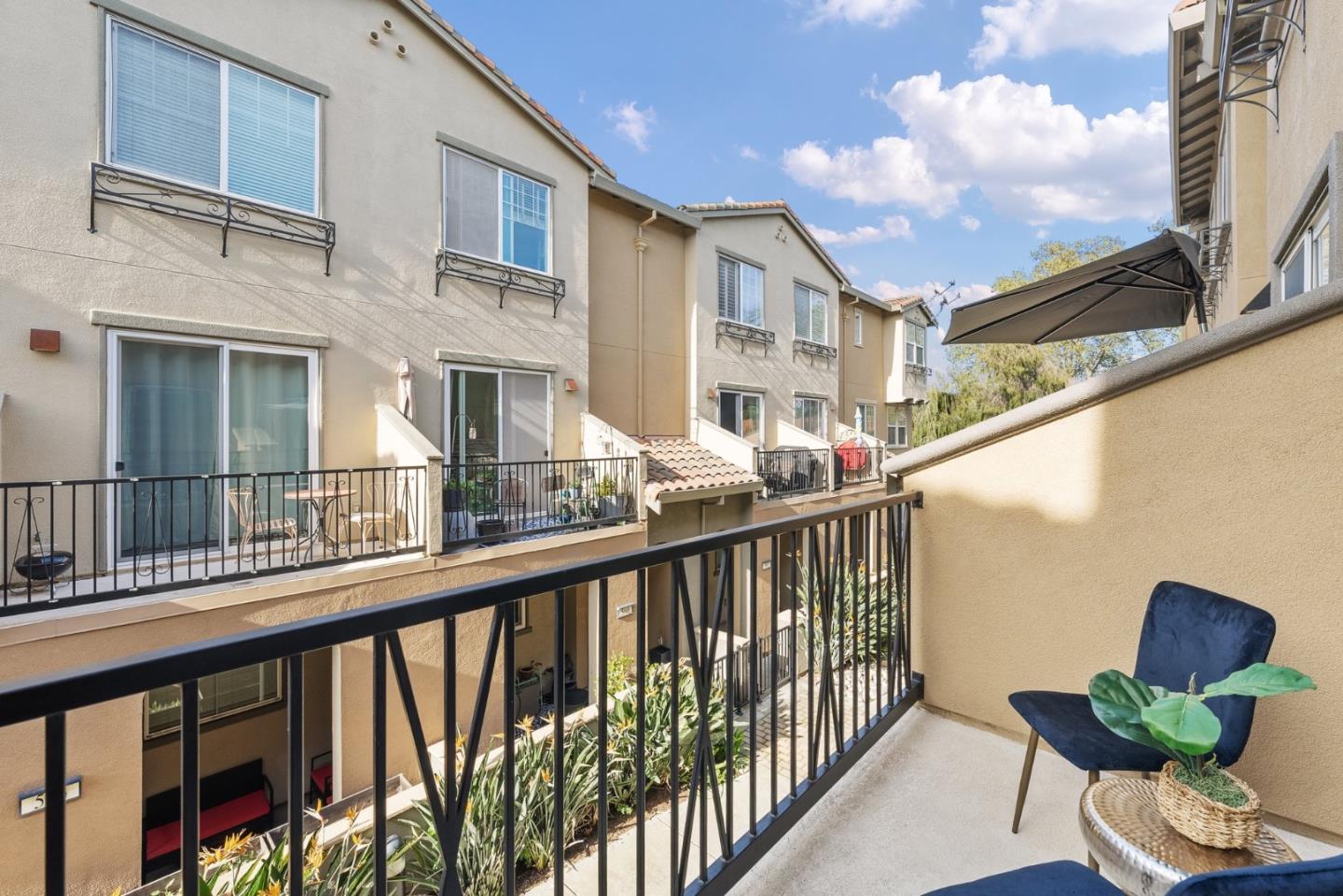 582 Almaden Walk Loop