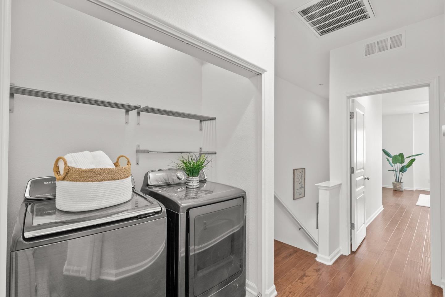 582 Almaden Walk Loop