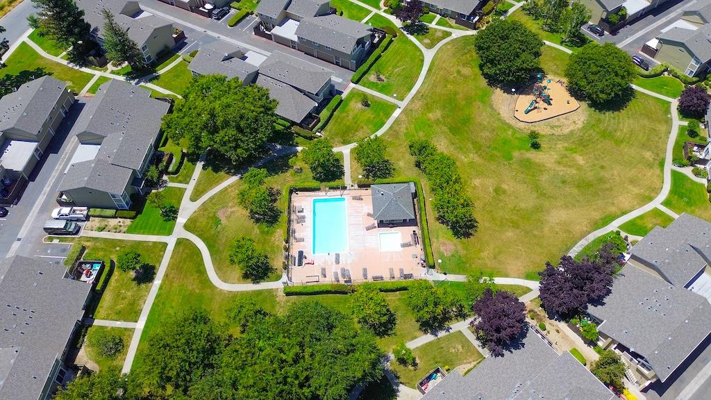 942 Summerside Drive # C