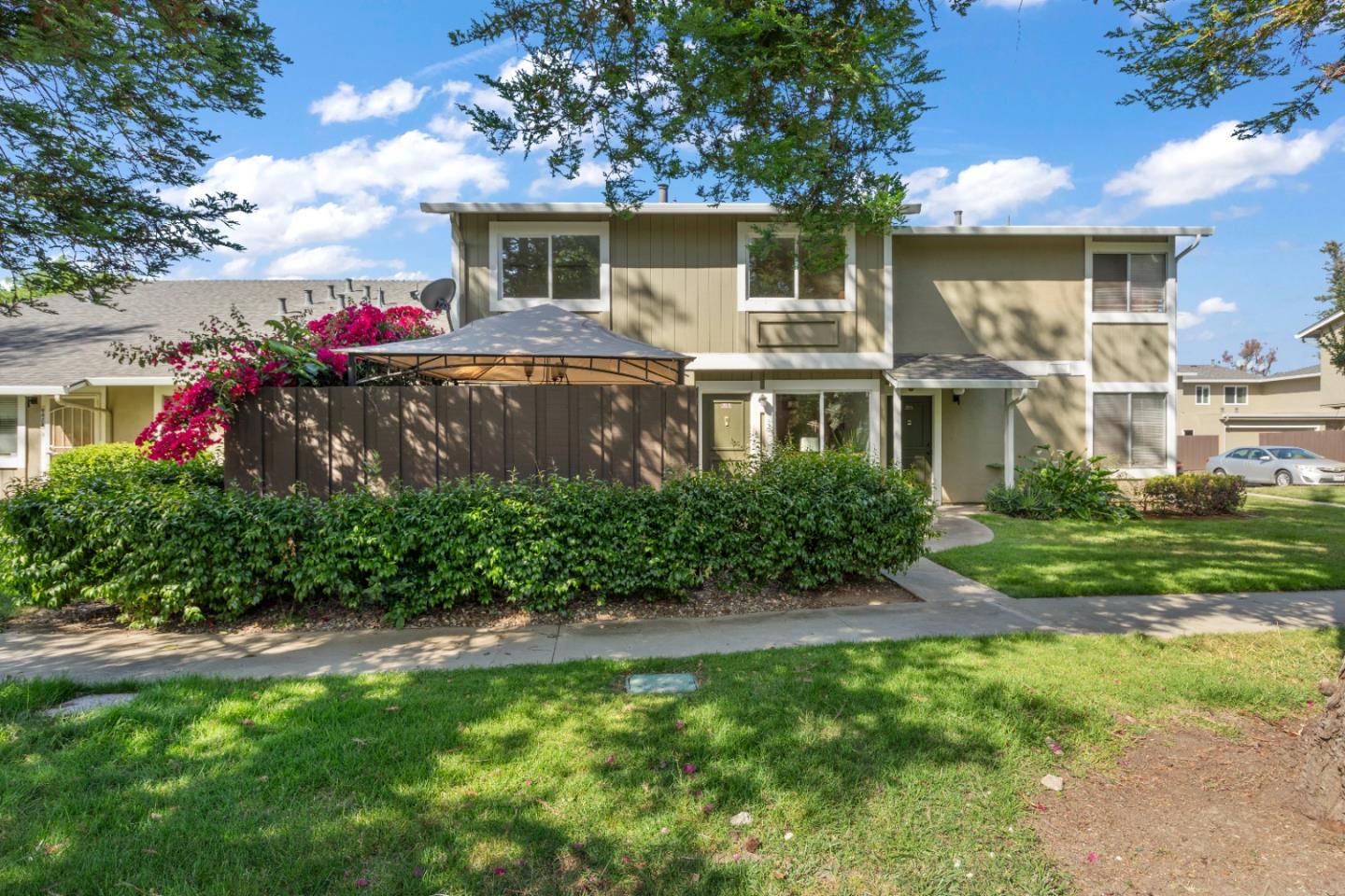 942 Summerside Drive # C