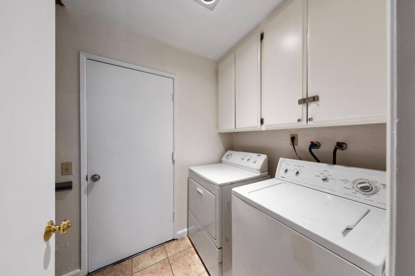 942 Summerside Drive # C