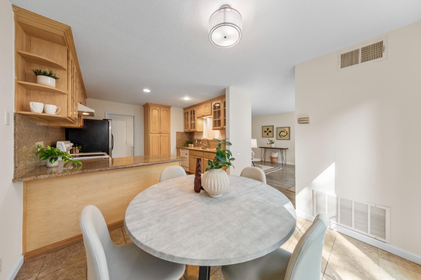 942 Summerside Drive # C