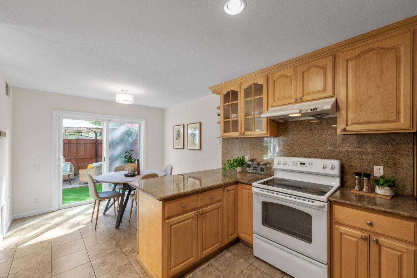 942 Summerside Drive # C