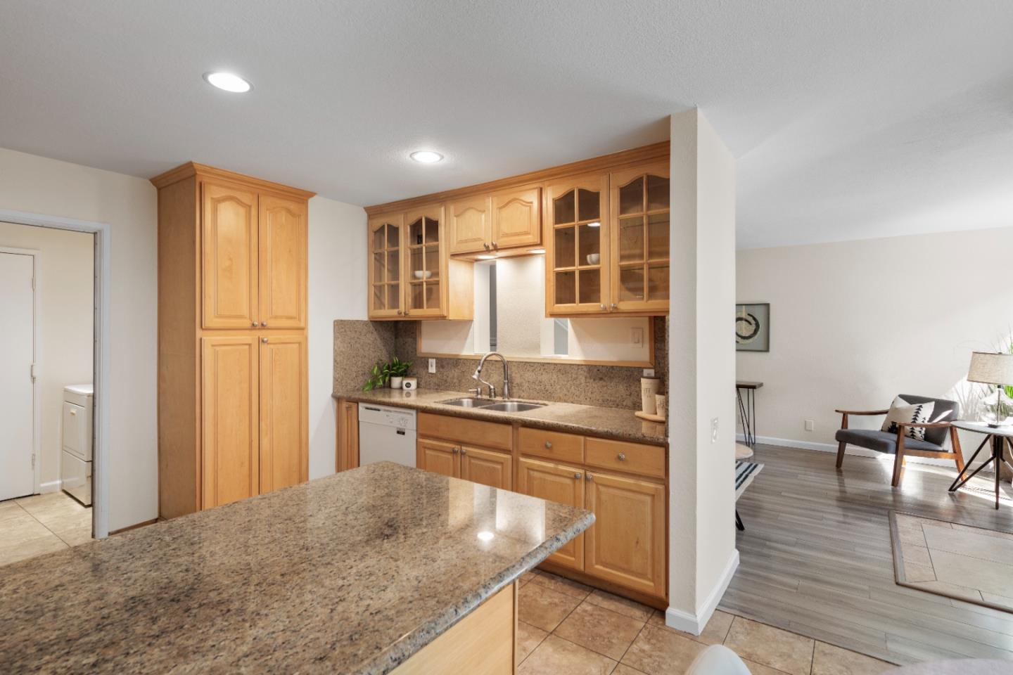 942 Summerside Drive # C