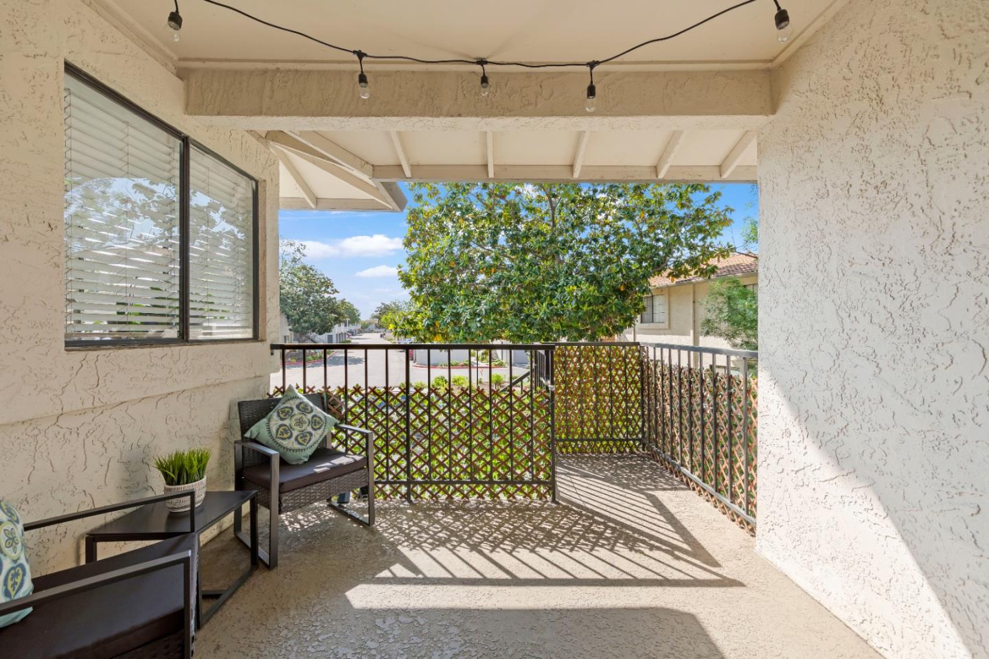90 Kenbrook Circle